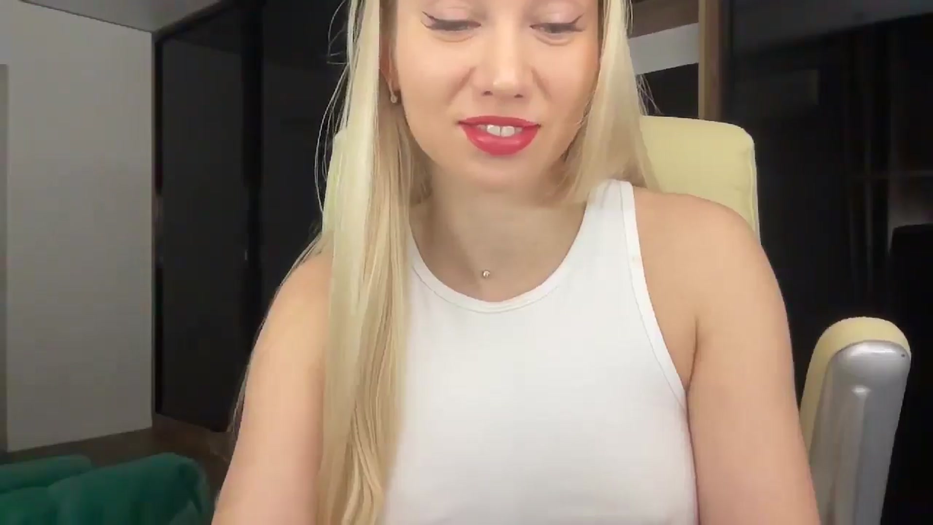Gallery image thumbnail from Miss_Sylvia's myfreecams stream on, 02/05/2026, 18:49 image 5 of 20