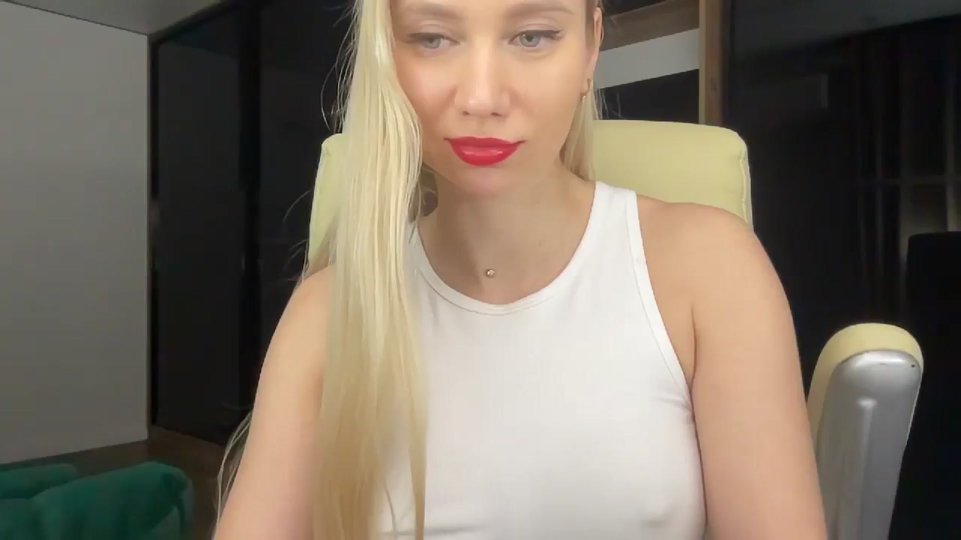Gallery image thumbnail from Miss_Sylvia's myfreecams stream on, 02/05/2026, 22:59 image 1 of 20