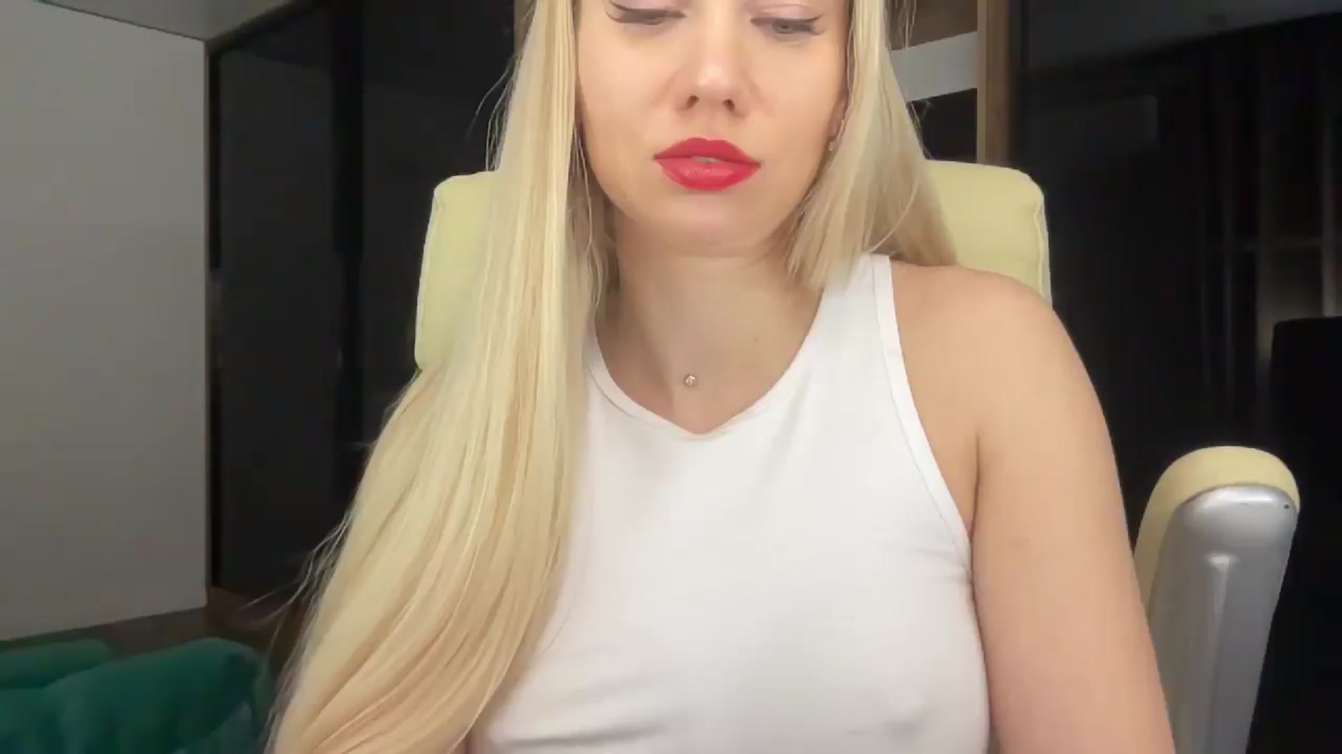 Gallery image thumbnail from Miss_Sylvia's myfreecams stream on, 02/05/2026, 22:59 image 9 of 20