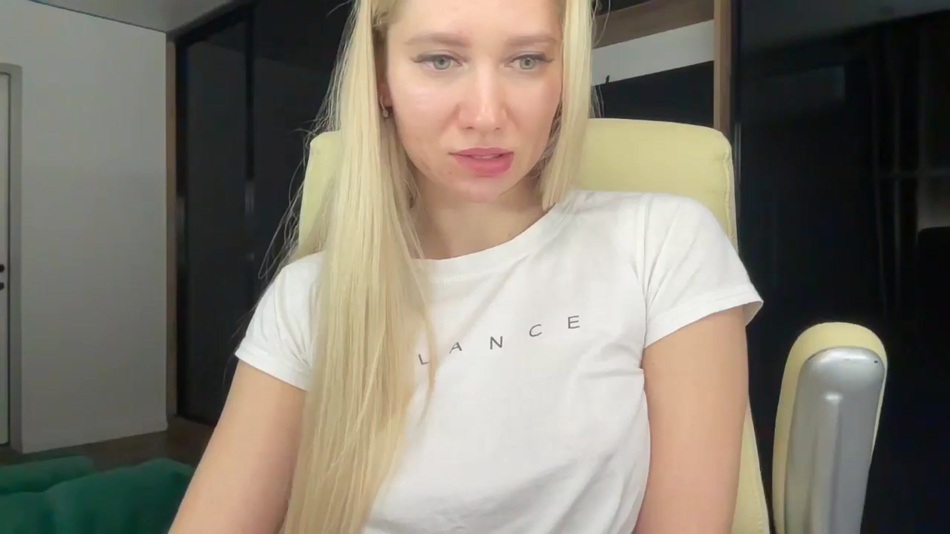 Gallery image thumbnail from Miss_Sylvia's myfreecams stream on, 02/06/2026, 21:55 image 17 of 20