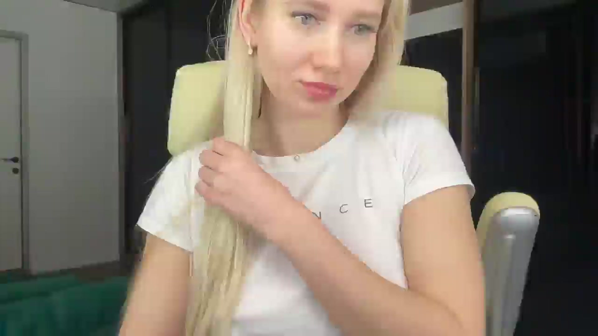Gallery image thumbnail from Miss_Sylvia's myfreecams stream on, 02/06/2026, 21:55 image 6 of 20