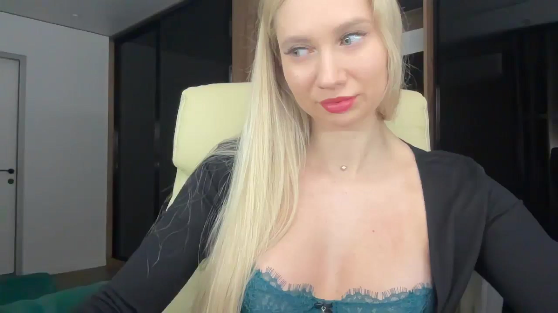 Gallery image thumbnail from Miss_Sylvia's myfreecams stream on, 02/07/2026, 18:50 image 3 of 20