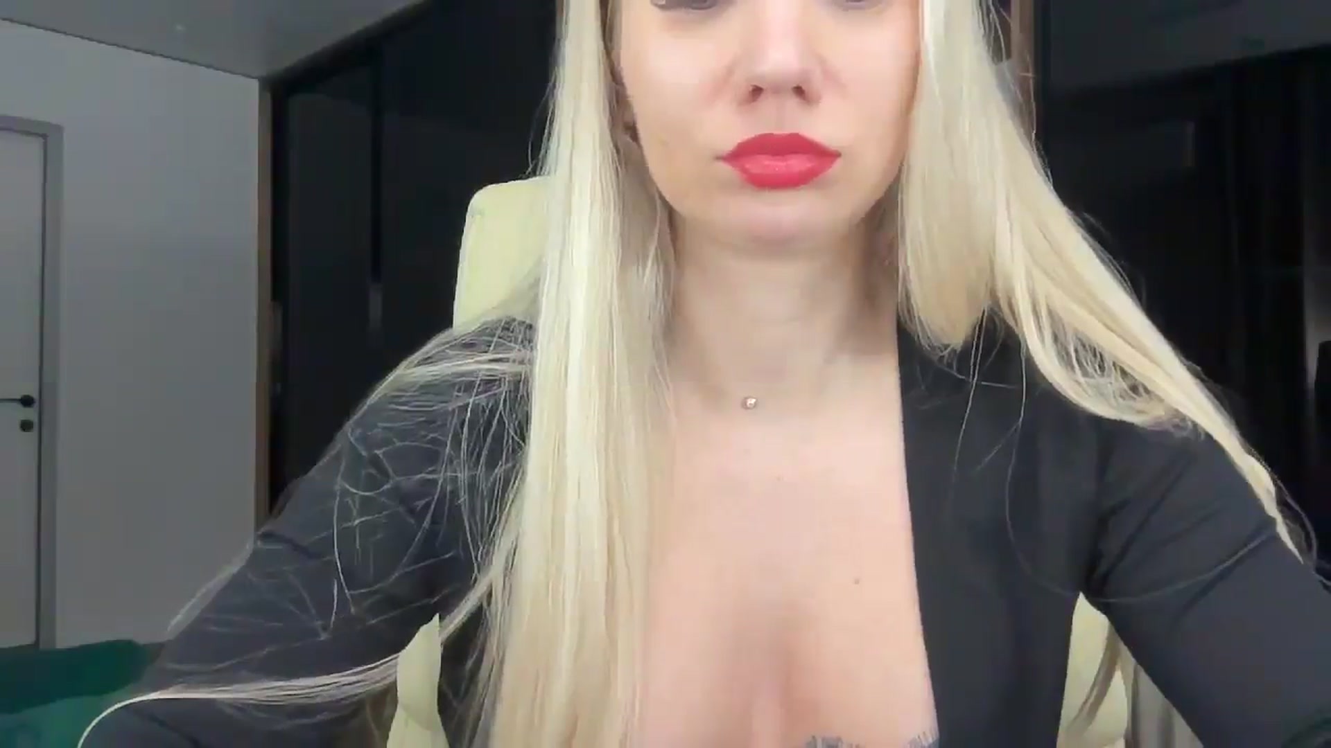 Gallery image thumbnail from Miss_Sylvia's myfreecams stream on, 02/07/2026, 22:44 image 16 of 20