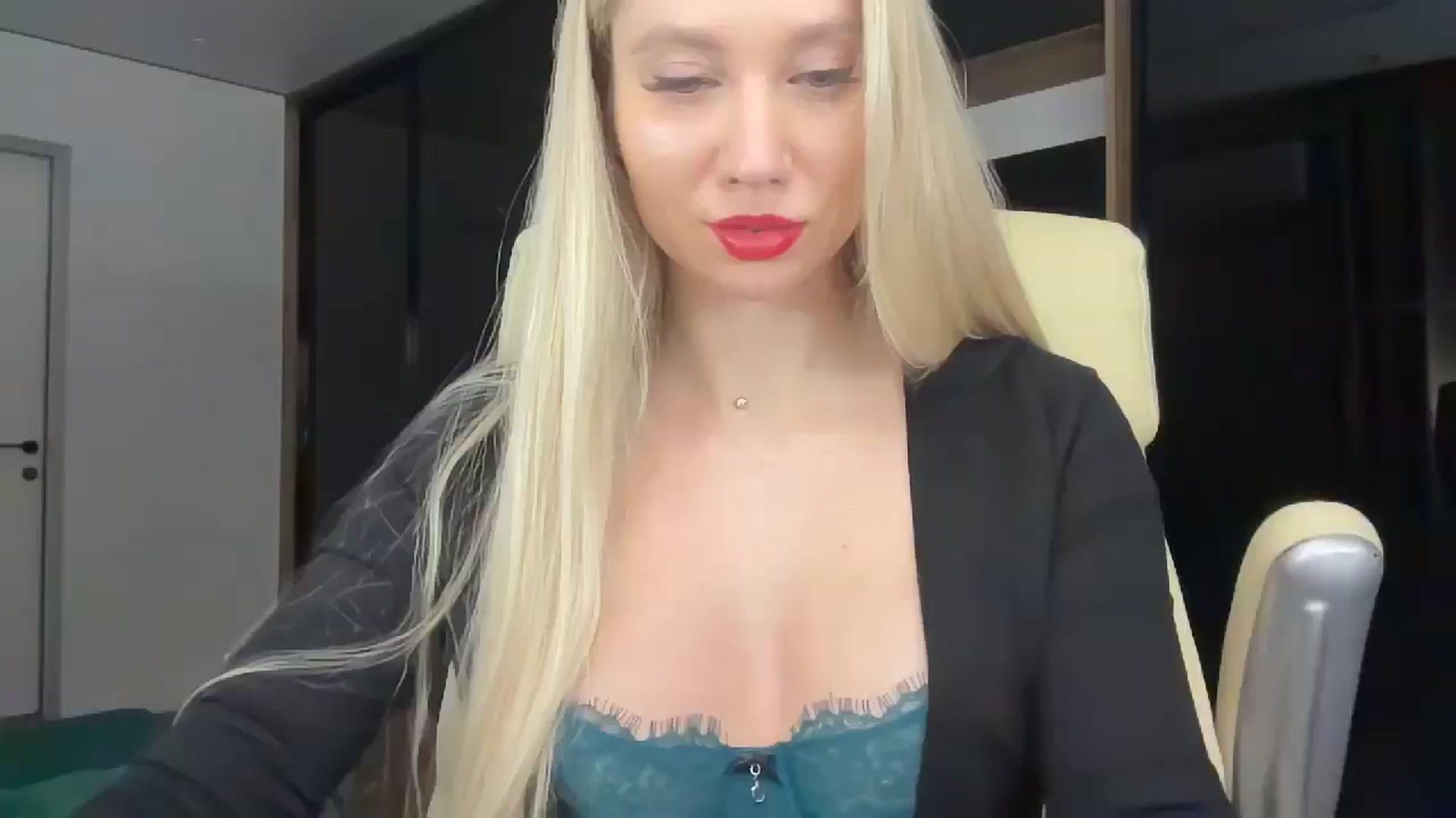 Gallery image thumbnail from Miss_Sylvia's myfreecams stream on, 02/07/2026, 22:44 image 13 of 20