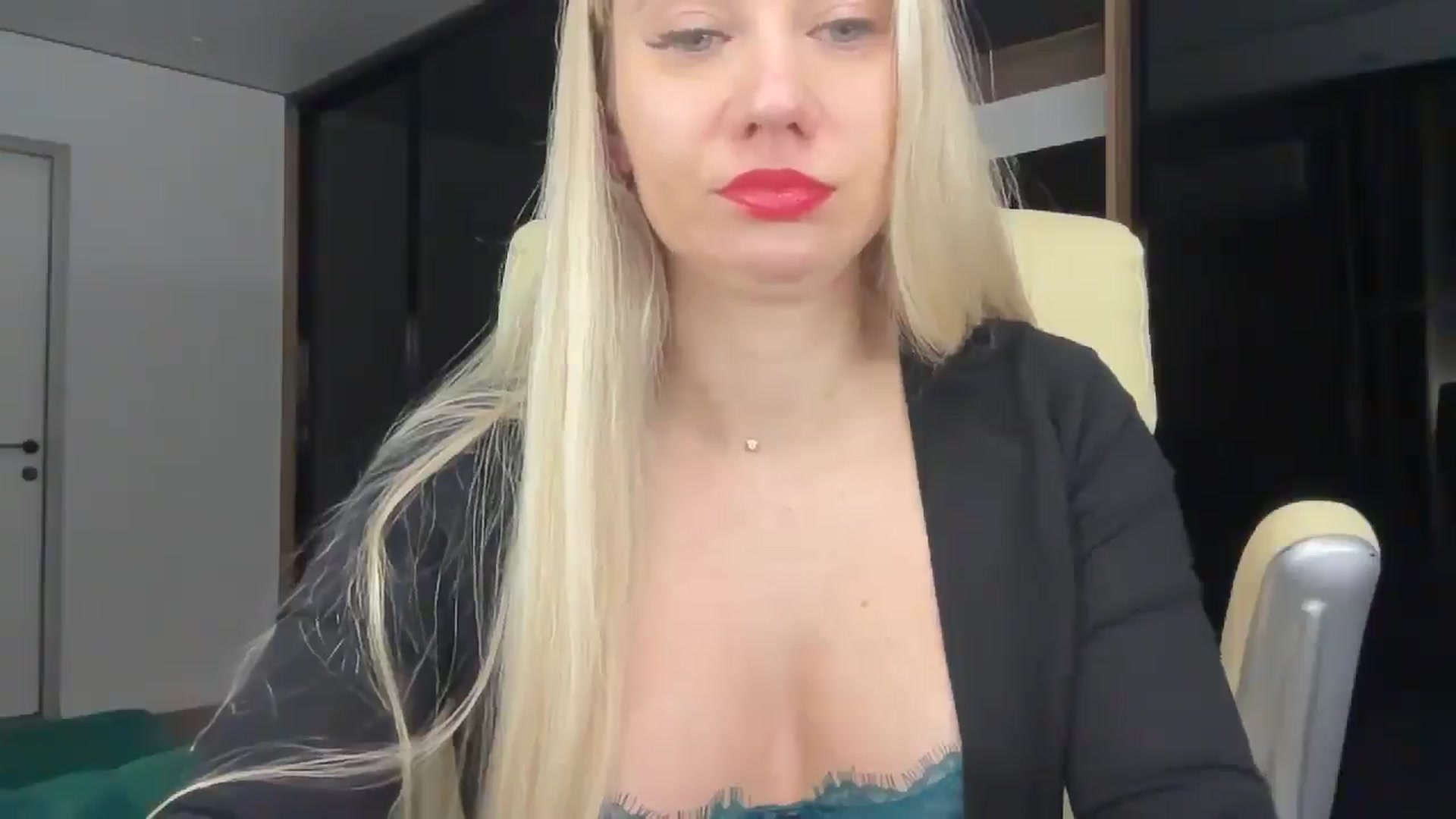 Gallery image thumbnail from Miss_Sylvia's myfreecams stream on, 02/07/2026, 22:44 image 11 of 20