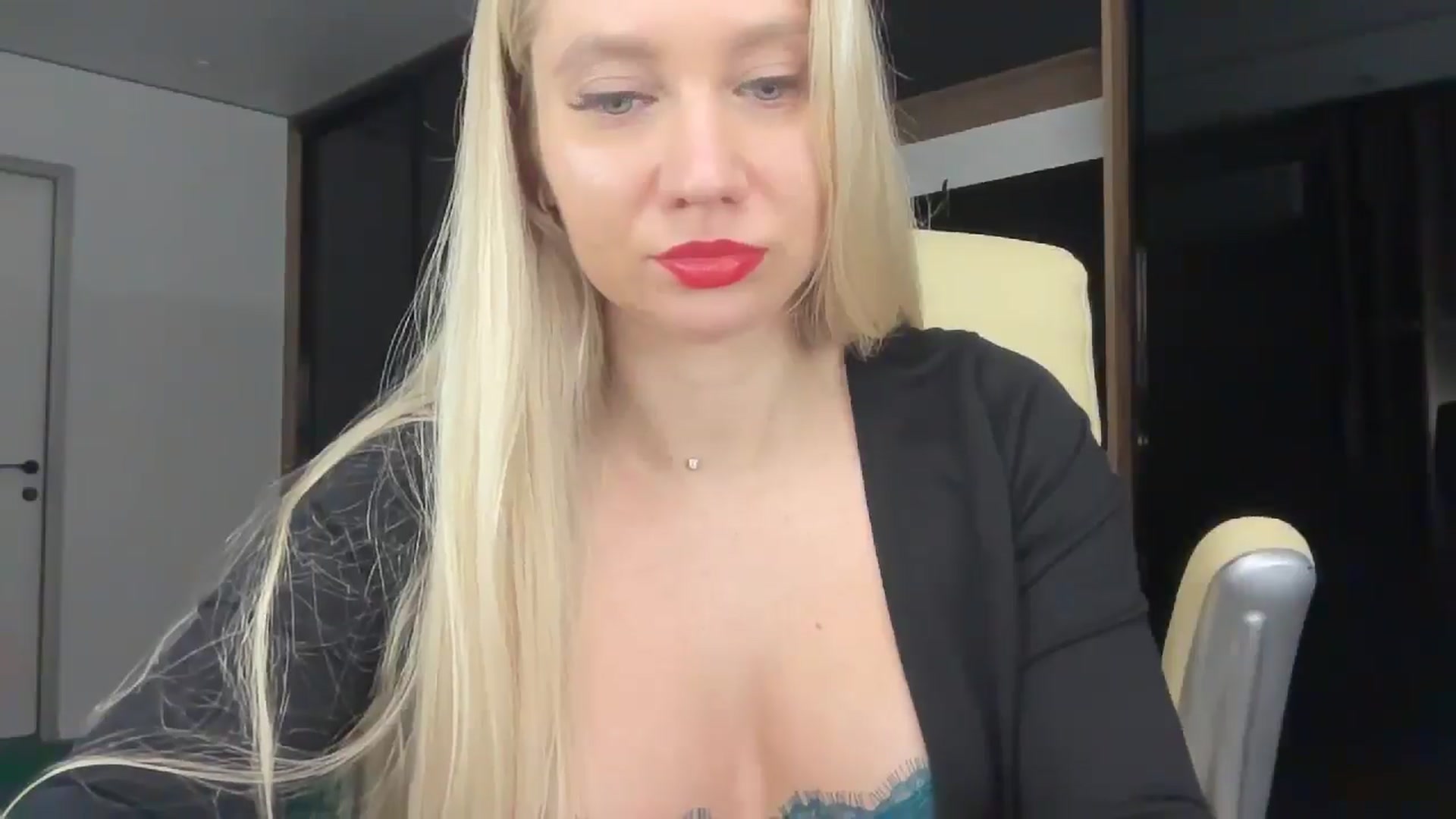 Gallery image thumbnail from Miss_Sylvia's myfreecams stream on, 02/07/2026, 22:44 image 6 of 20