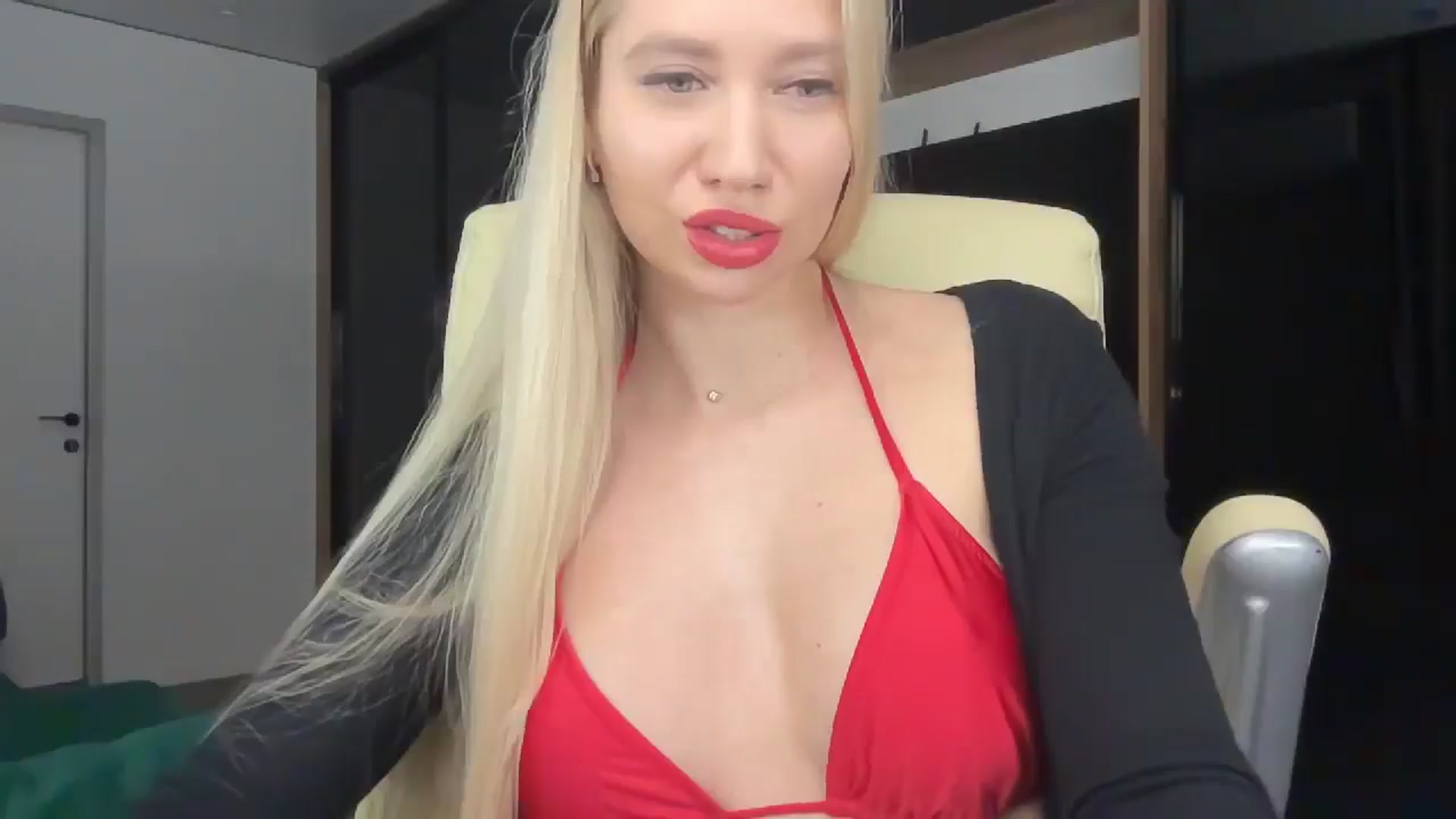 Gallery image thumbnail from Miss_Sylvia's myfreecams stream on, 02/09/2026, 19:45 image 3 of 20