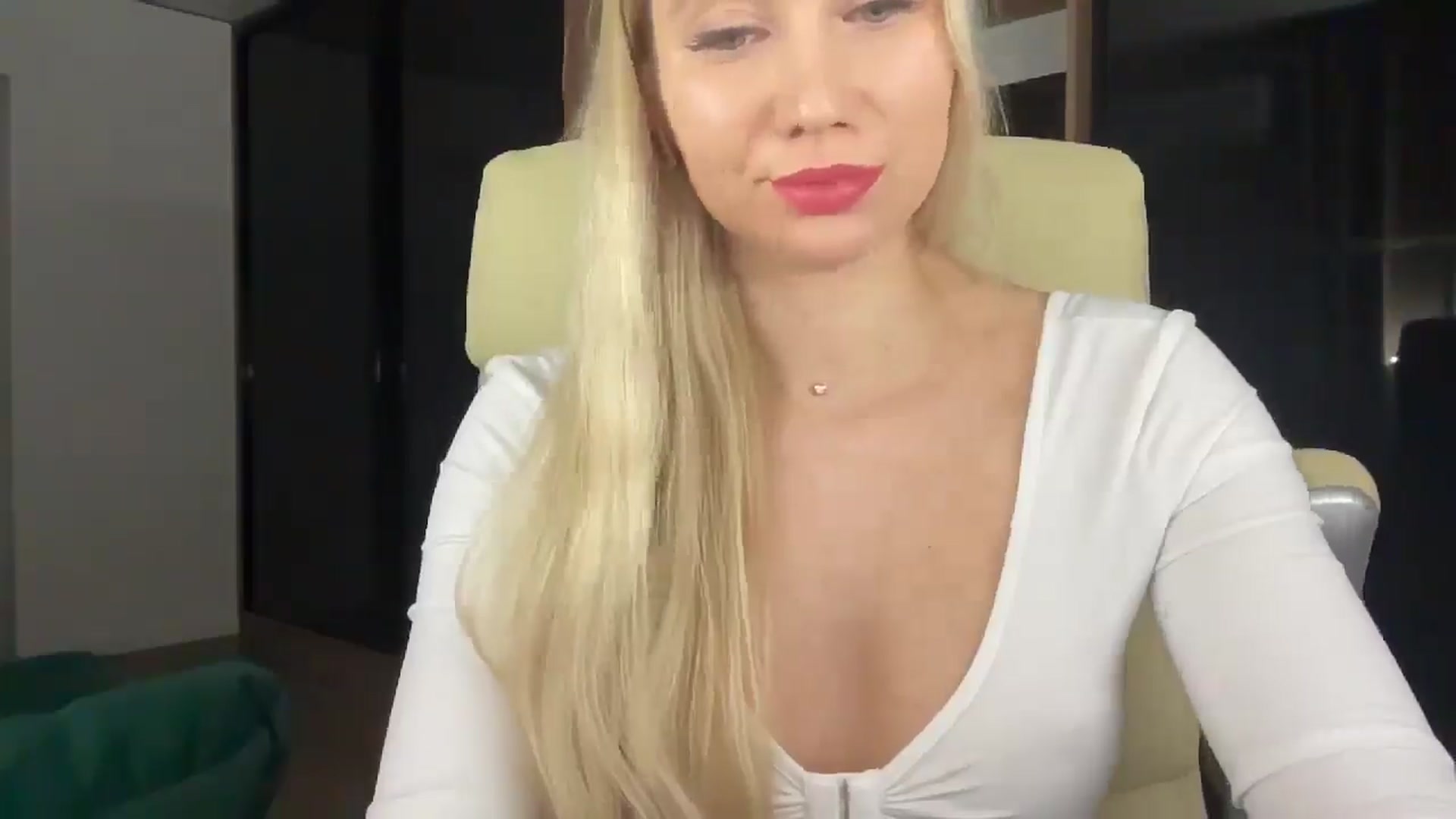 Gallery image thumbnail from Miss_Sylvia's myfreecams stream on, 02/10/2026, 20:09 image 16 of 20