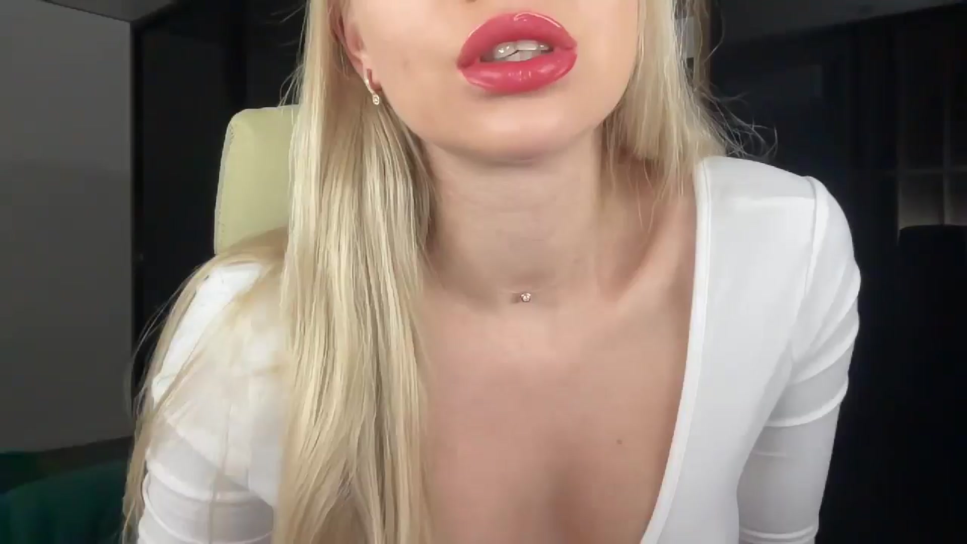 Gallery image thumbnail from Miss_Sylvia's myfreecams stream on, 02/10/2026, 20:09 image 1 of 20