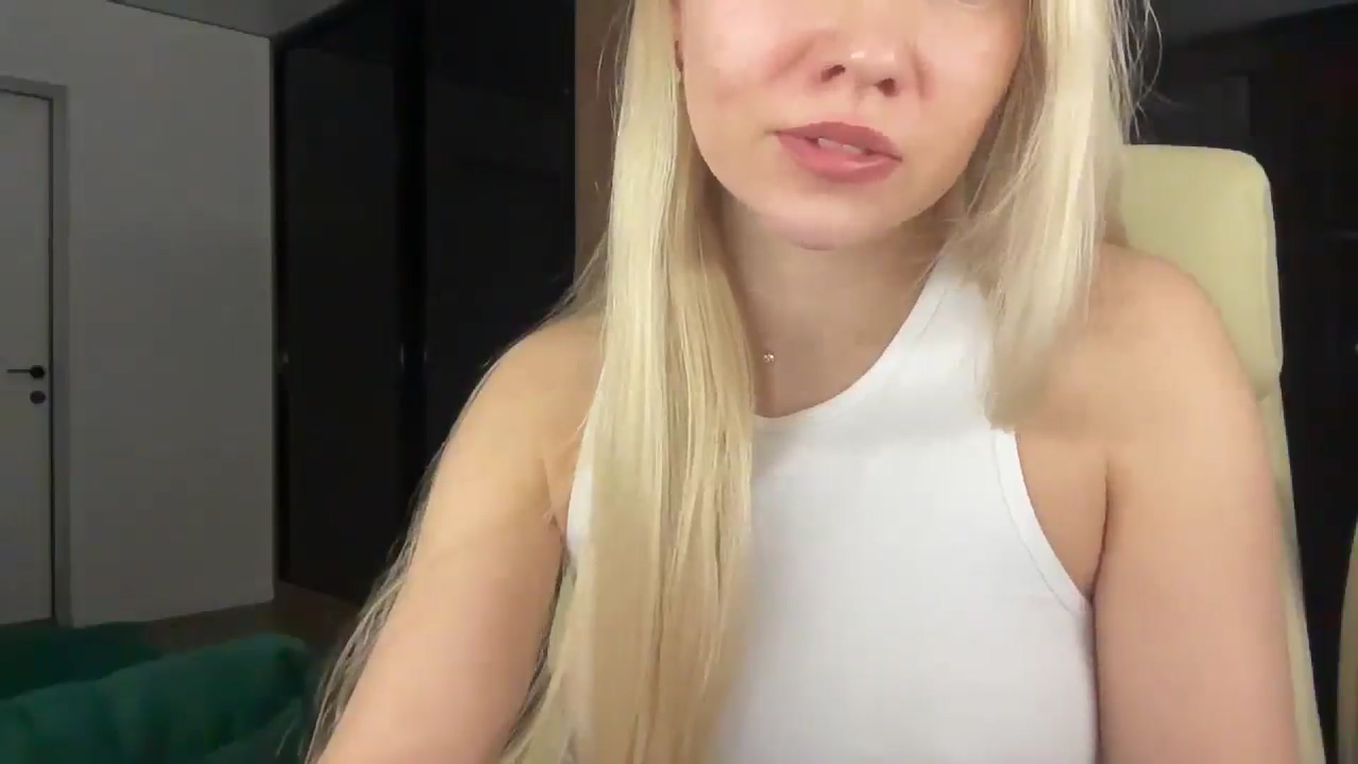 Gallery image thumbnail from Miss_Sylvia's myfreecams stream on, 02/14/2026, 19:27 image 8 of 20