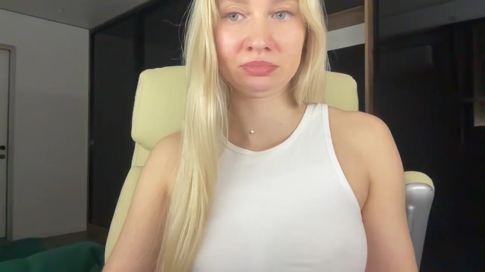 Gallery image thumbnail from Miss_Sylvia's myfreecams stream on, 02/14/2026, 19:48 image 14 of 20