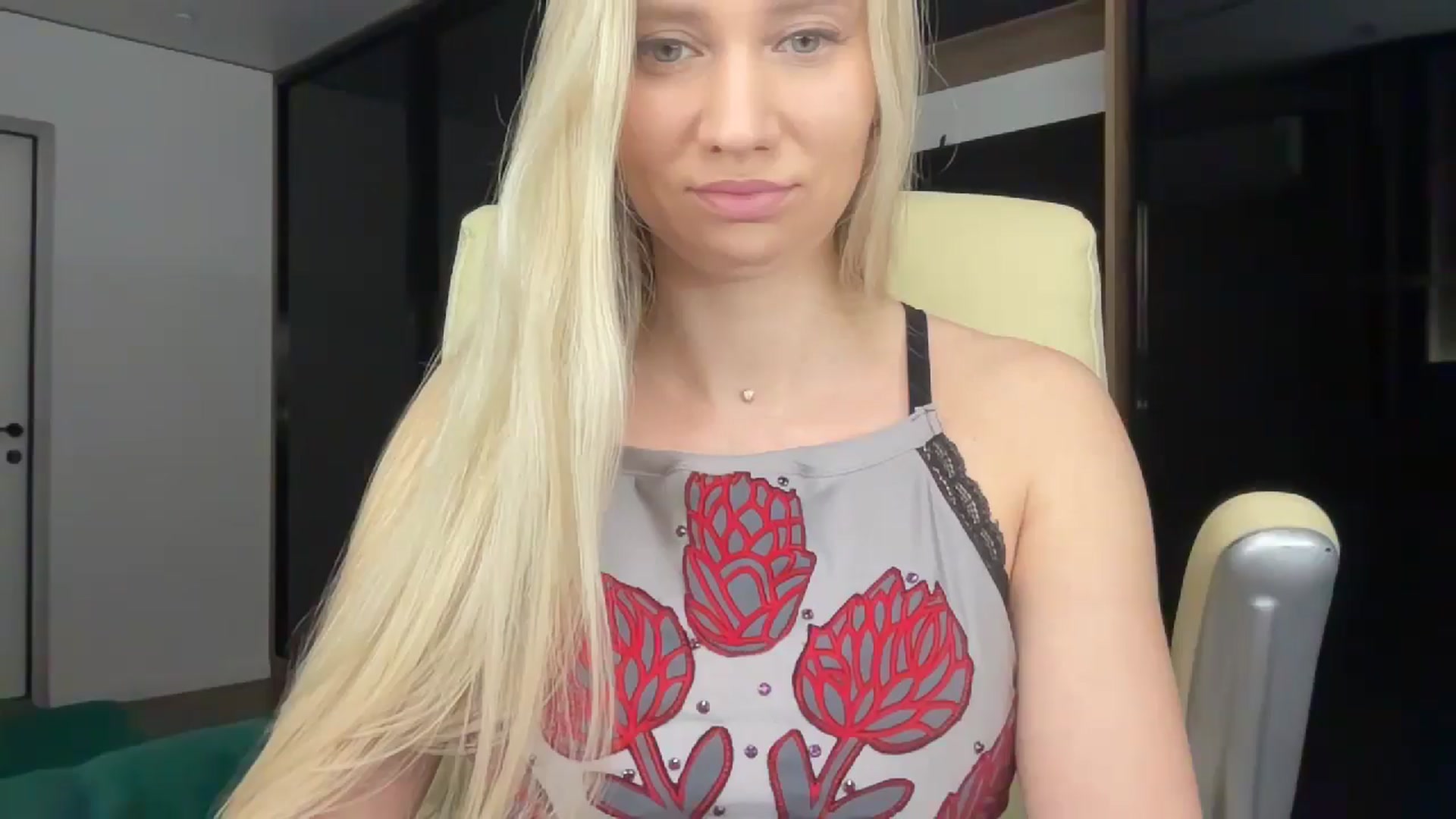 Gallery image thumbnail from Miss_Sylvia's myfreecams stream on, 02/16/2026, 19:25 image 19 of 20