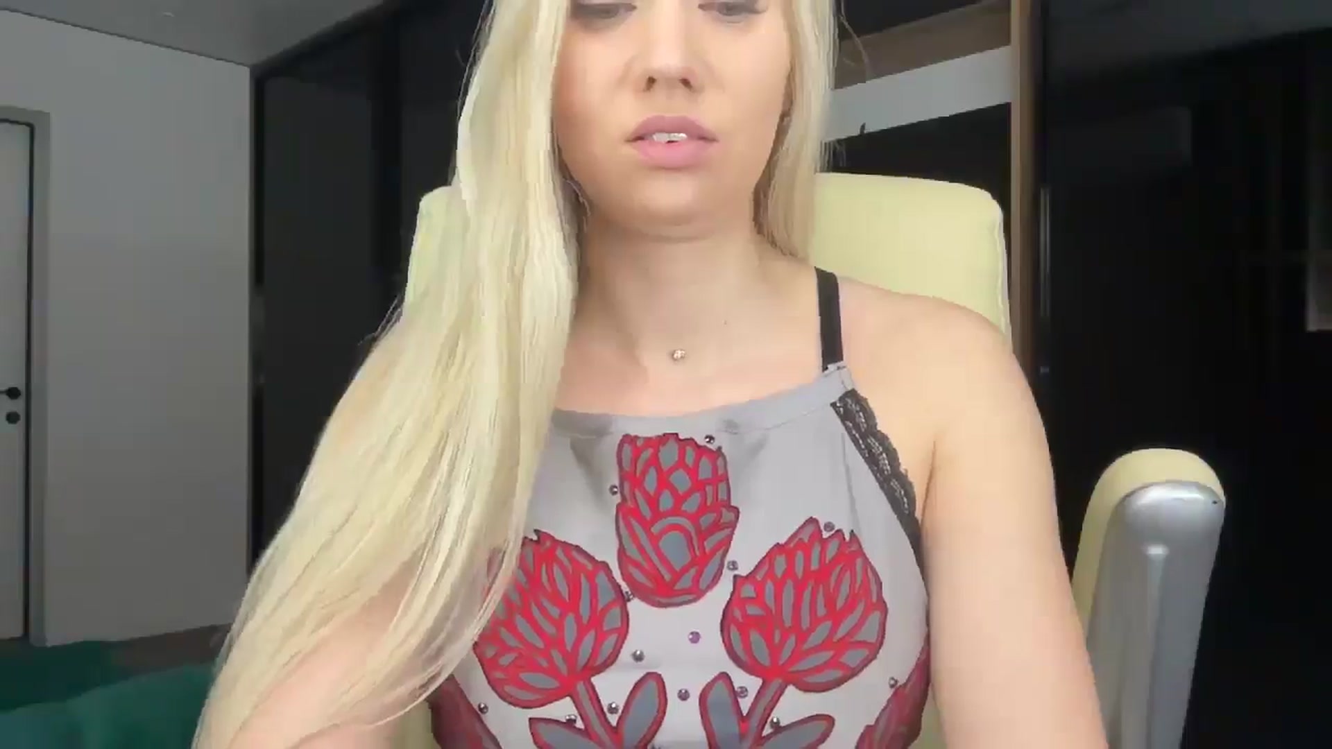 Gallery image thumbnail from Miss_Sylvia's myfreecams stream on, 02/16/2026, 19:25 image 17 of 20