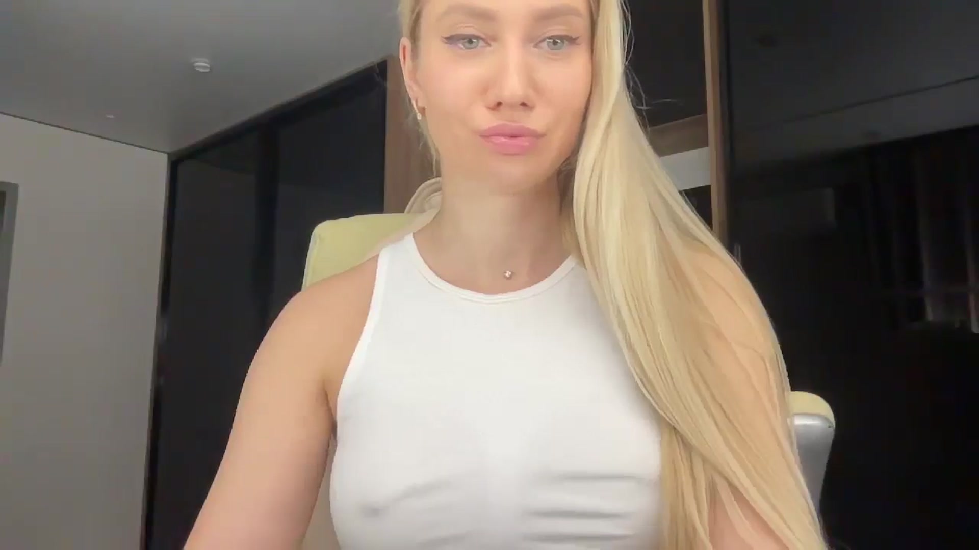 Gallery image thumbnail from Miss_Sylvia's myfreecams stream on, 02/17/2026, 16:43 image 3 of 20