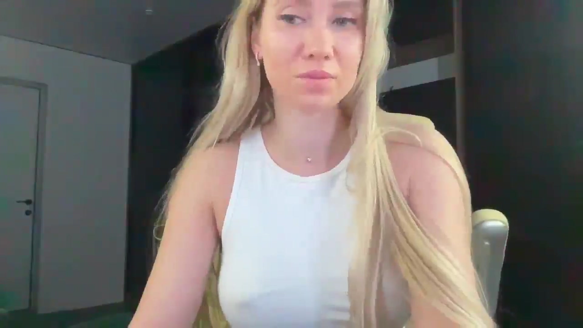 Gallery image thumbnail from Miss_Sylvia's myfreecams stream on, 02/17/2026, 20:36 image 18 of 20