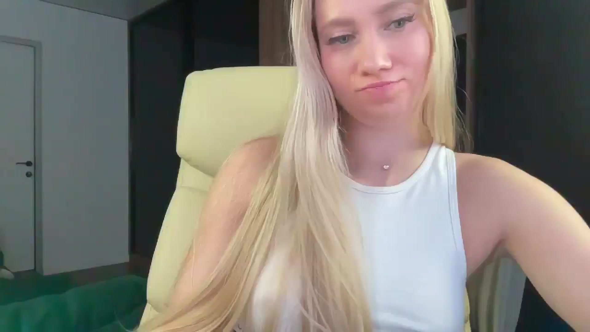 Gallery image thumbnail from Miss_Sylvia's myfreecams stream on, 02/17/2026, 20:36 image 5 of 20
