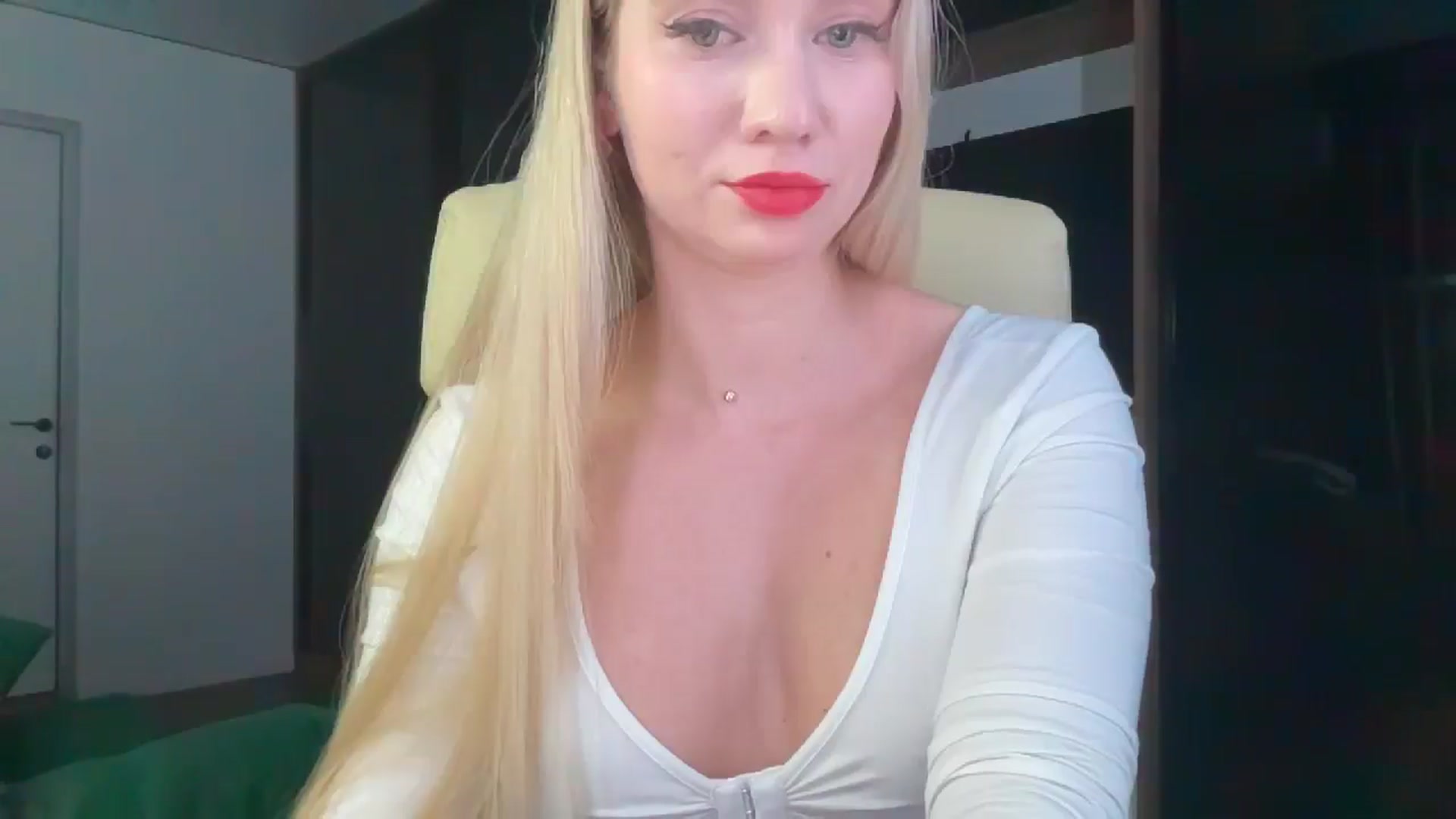 Gallery image thumbnail from Miss_Sylvia's myfreecams stream on, 02/18/2026, 21:56 image 11 of 20