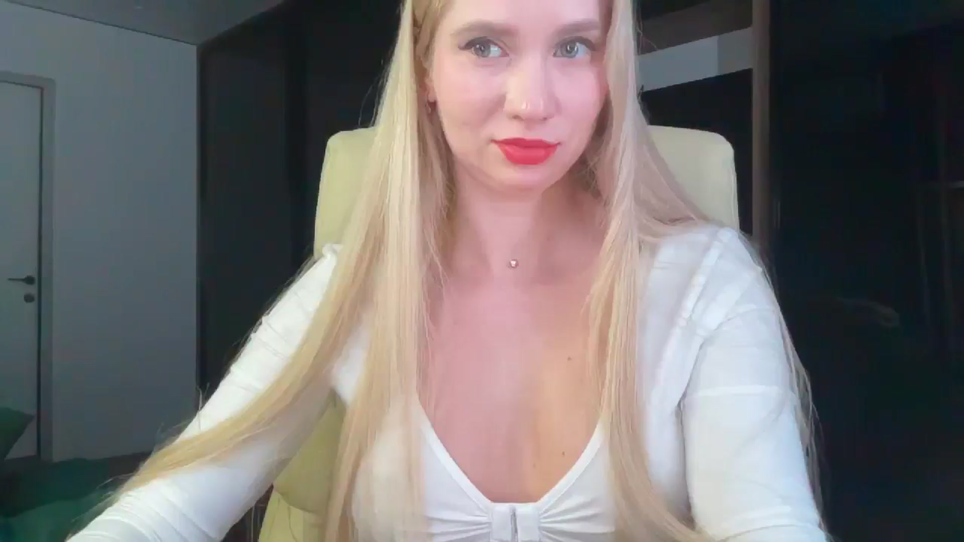 Gallery image thumbnail from Miss_Sylvia's myfreecams stream on, 02/18/2026, 22:51 image 2 of 20