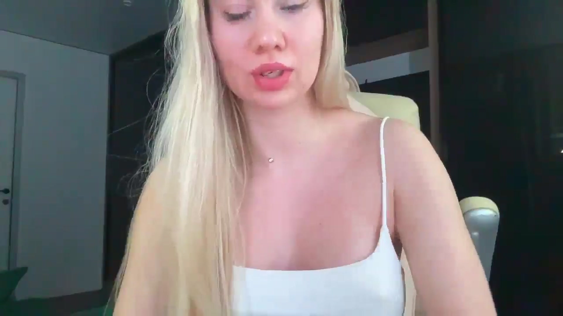 Gallery image thumbnail from Miss_Sylvia's myfreecams stream on, 02/19/2026, 19:56 image 12 of 20
