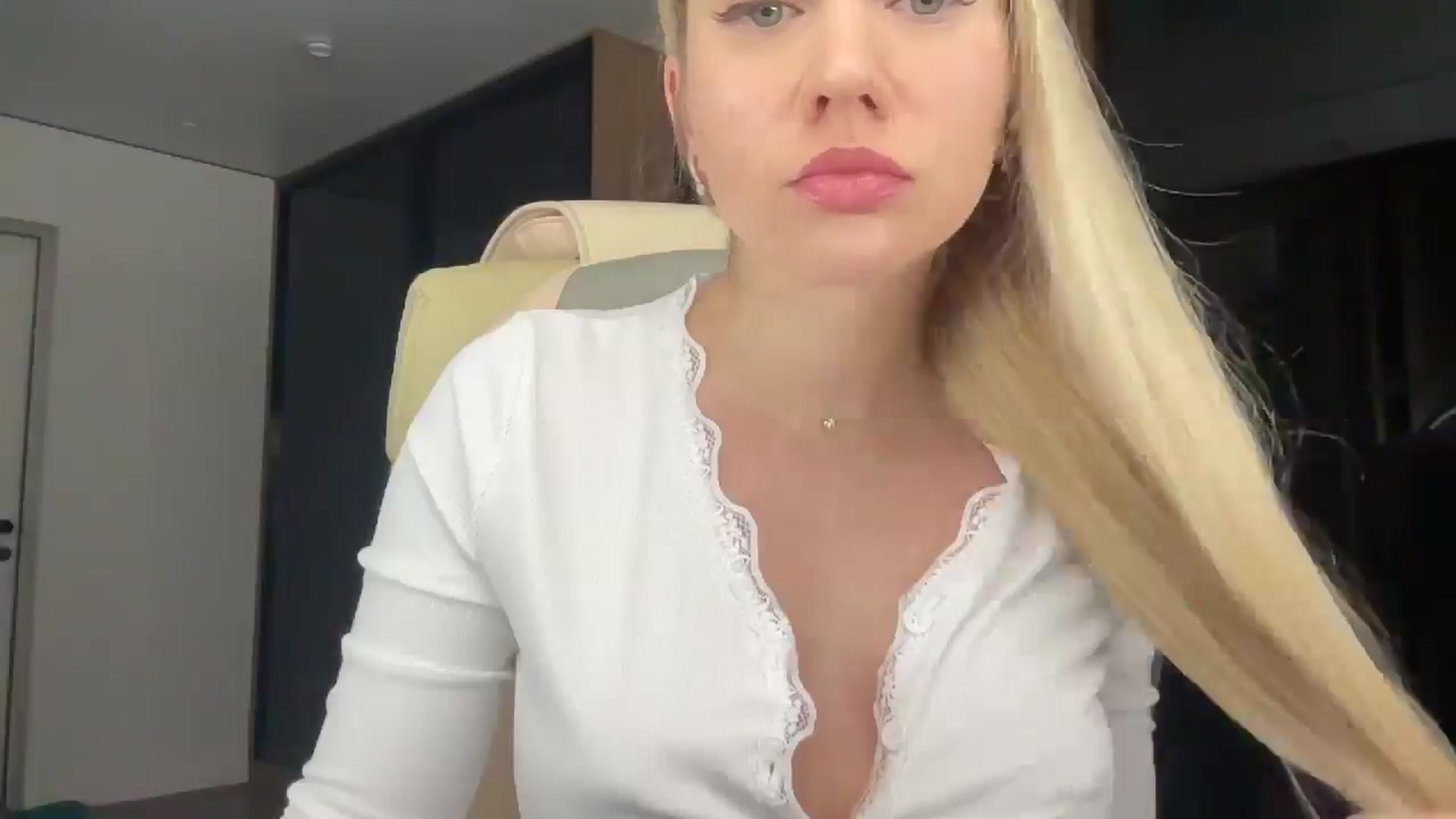 Gallery image thumbnail from Miss_Sylvia's myfreecams stream on, 02/20/2026, 18:48 image 4 of 20