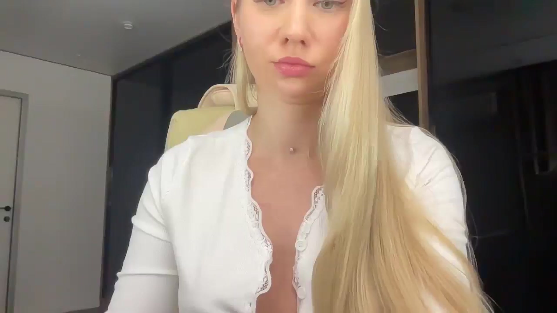 Gallery image thumbnail from Miss_Sylvia's myfreecams stream on, 02/20/2026, 18:48 image 14 of 20