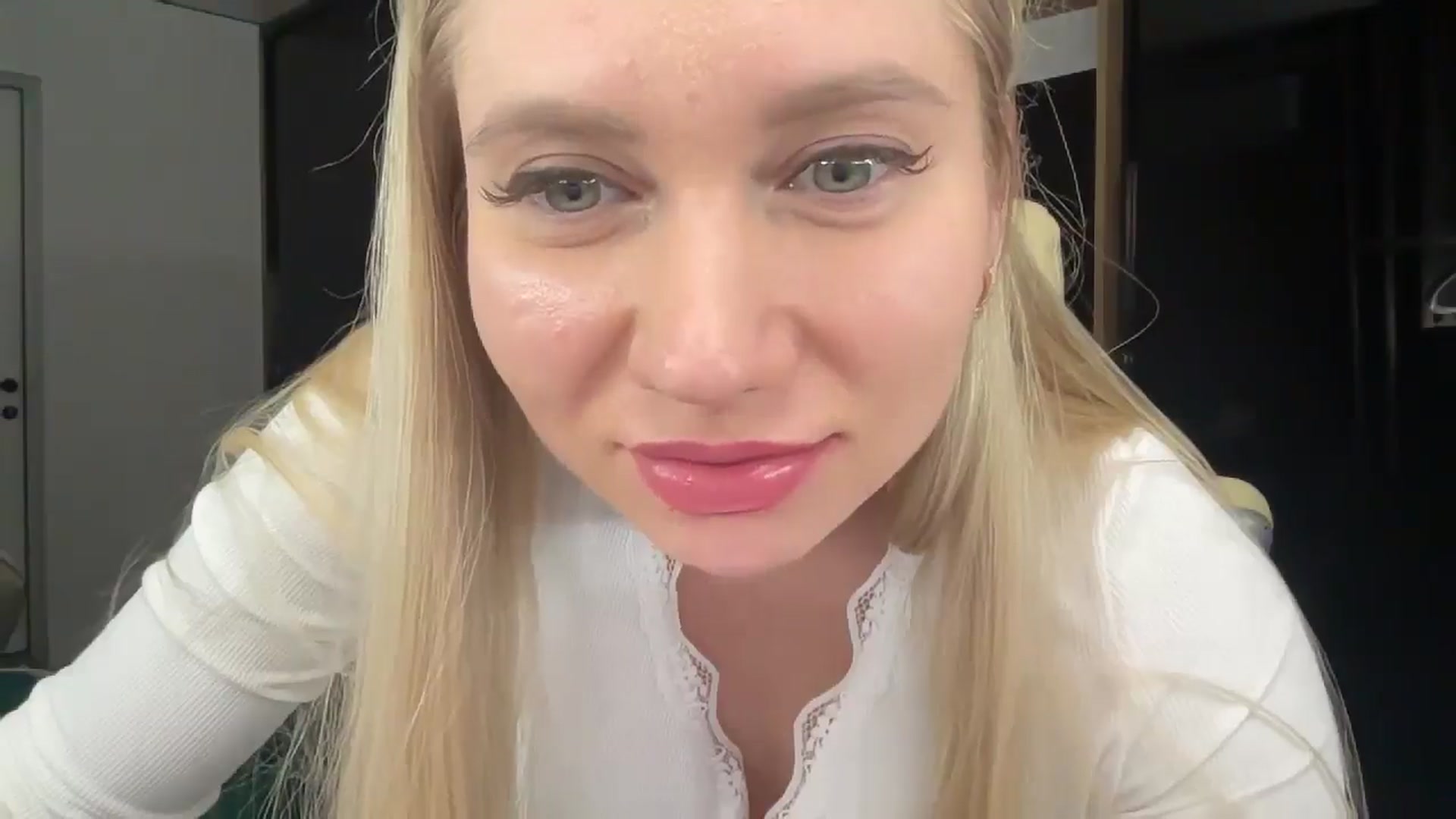 Gallery image thumbnail from Miss_Sylvia's myfreecams stream on, 02/20/2026, 22:19 image 3 of 20