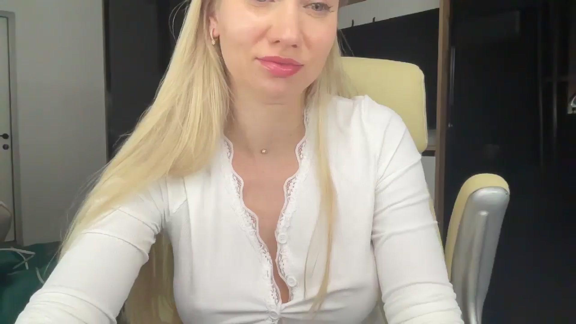 Gallery image thumbnail from Miss_Sylvia's myfreecams stream on, 02/20/2026, 22:19 image 20 of 20