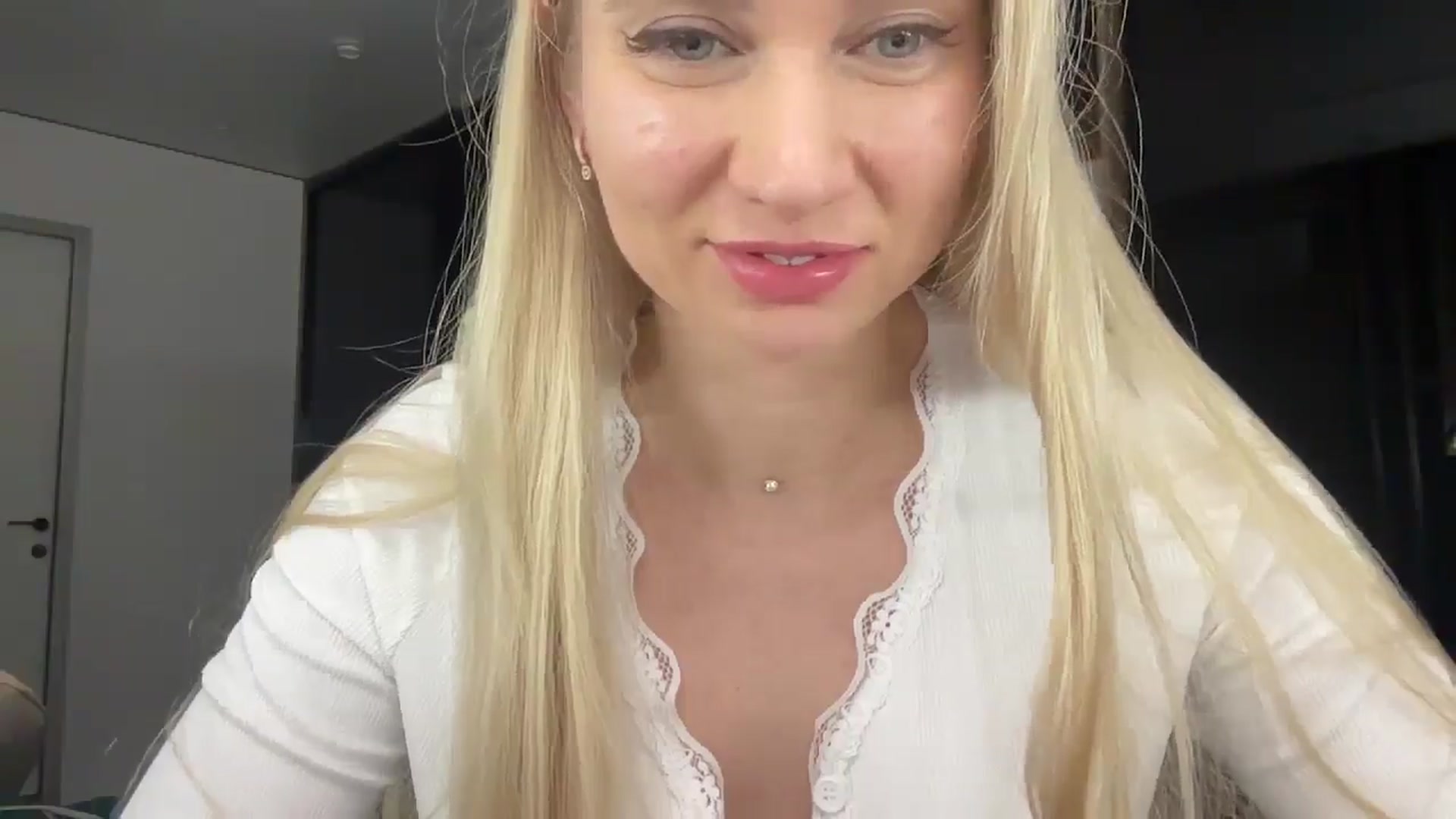 Gallery image thumbnail from Miss_Sylvia's myfreecams stream on, 02/20/2026, 22:47 image 4 of 20