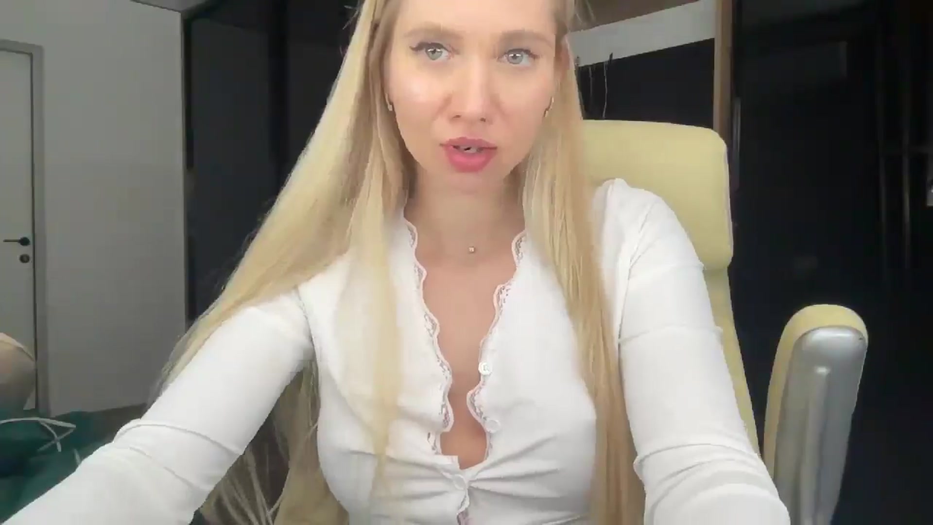 Gallery image thumbnail from Miss_Sylvia's myfreecams stream on, 02/20/2026, 23:01 image 6 of 20