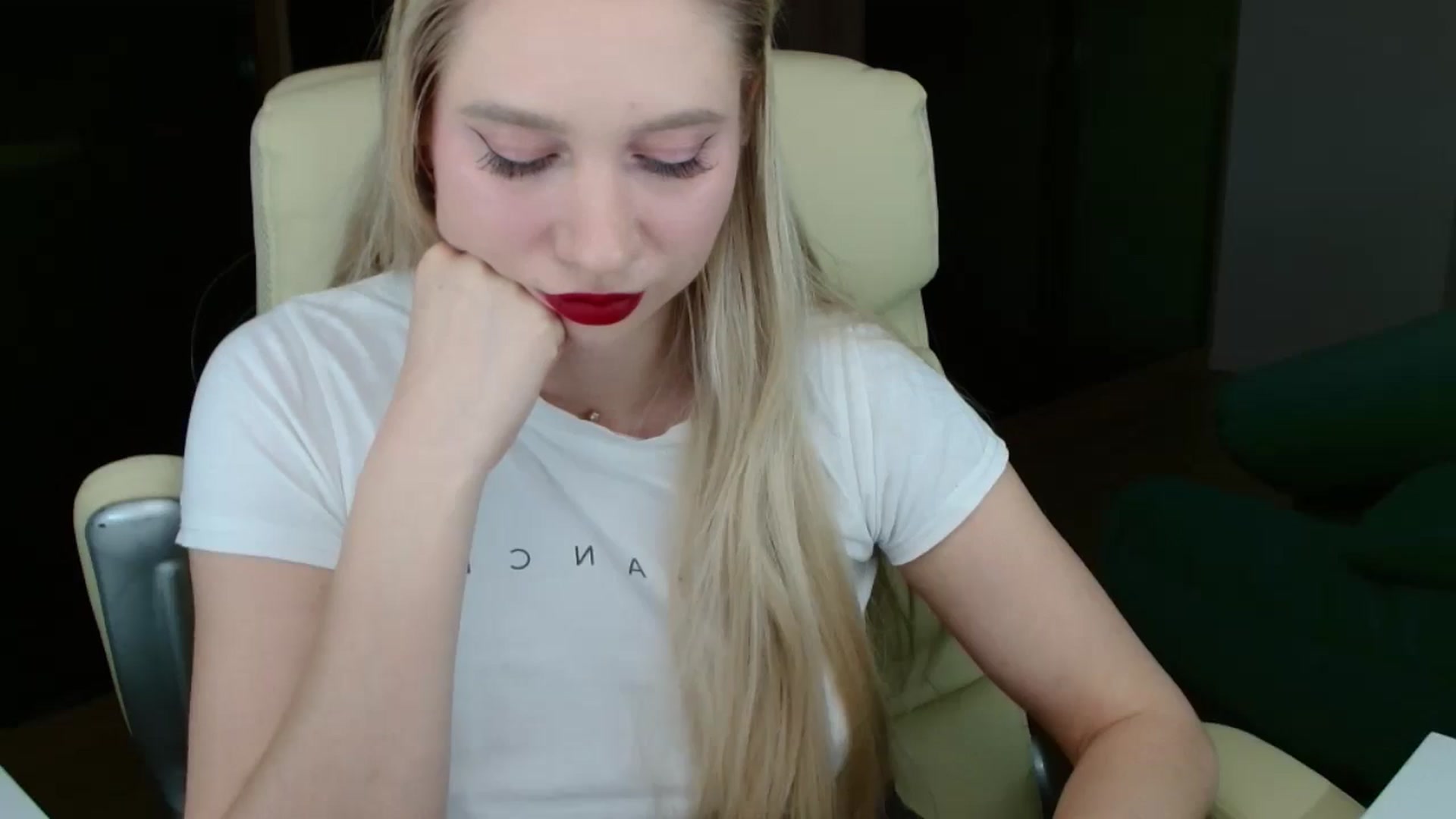 Gallery image thumbnail from Miss_Sylvia's myfreecams stream on, 02/23/2026, 18:57 image 11 of 20