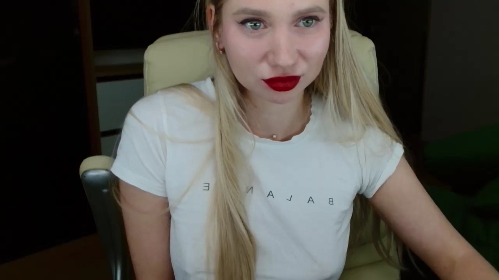 Gallery image thumbnail from Miss_Sylvia's myfreecams stream on, 02/23/2026, 20:23 image 4 of 20