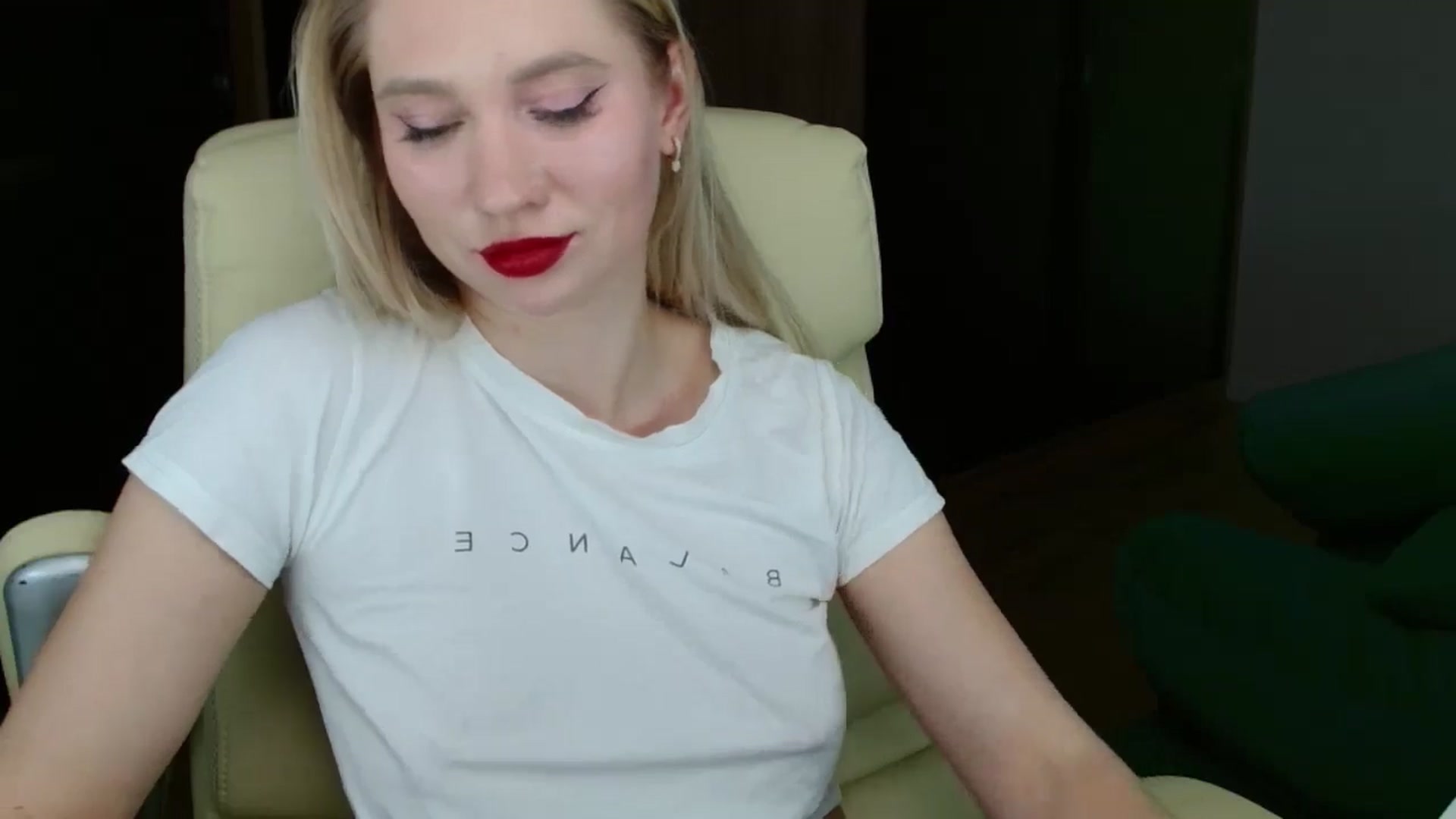 Gallery image thumbnail from Miss_Sylvia's myfreecams stream on, 02/23/2026, 21:43 image 18 of 20
