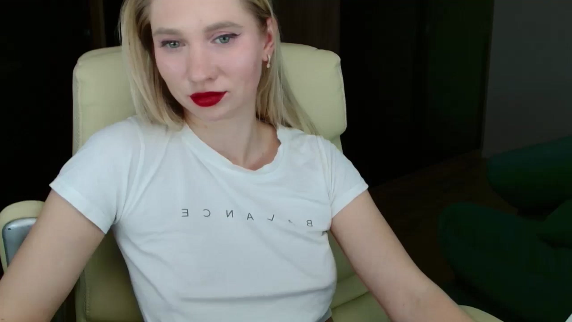 Gallery image thumbnail from Miss_Sylvia's myfreecams stream on, 02/23/2026, 21:43 image 19 of 20