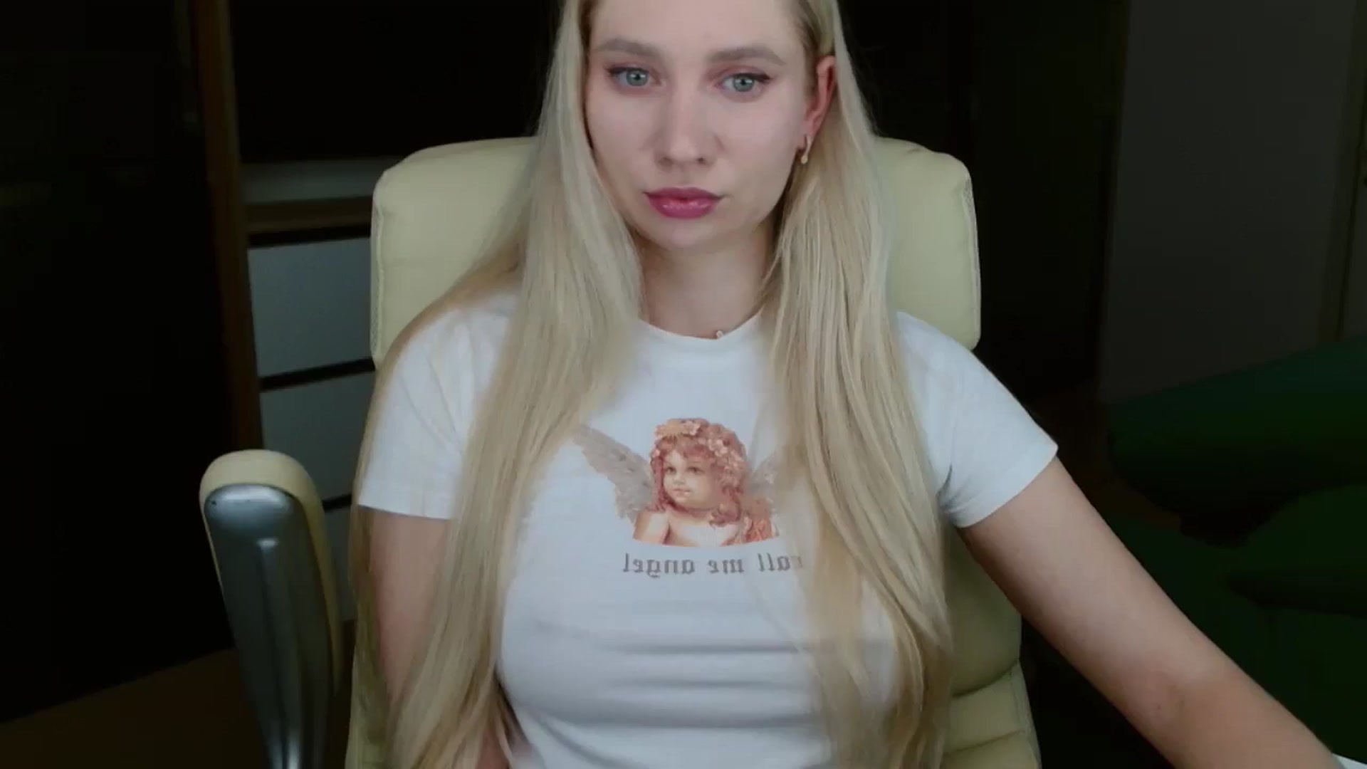 Gallery image thumbnail from Miss_Sylvia's myfreecams stream on, 02/24/2026, 19:05 image 3 of 20