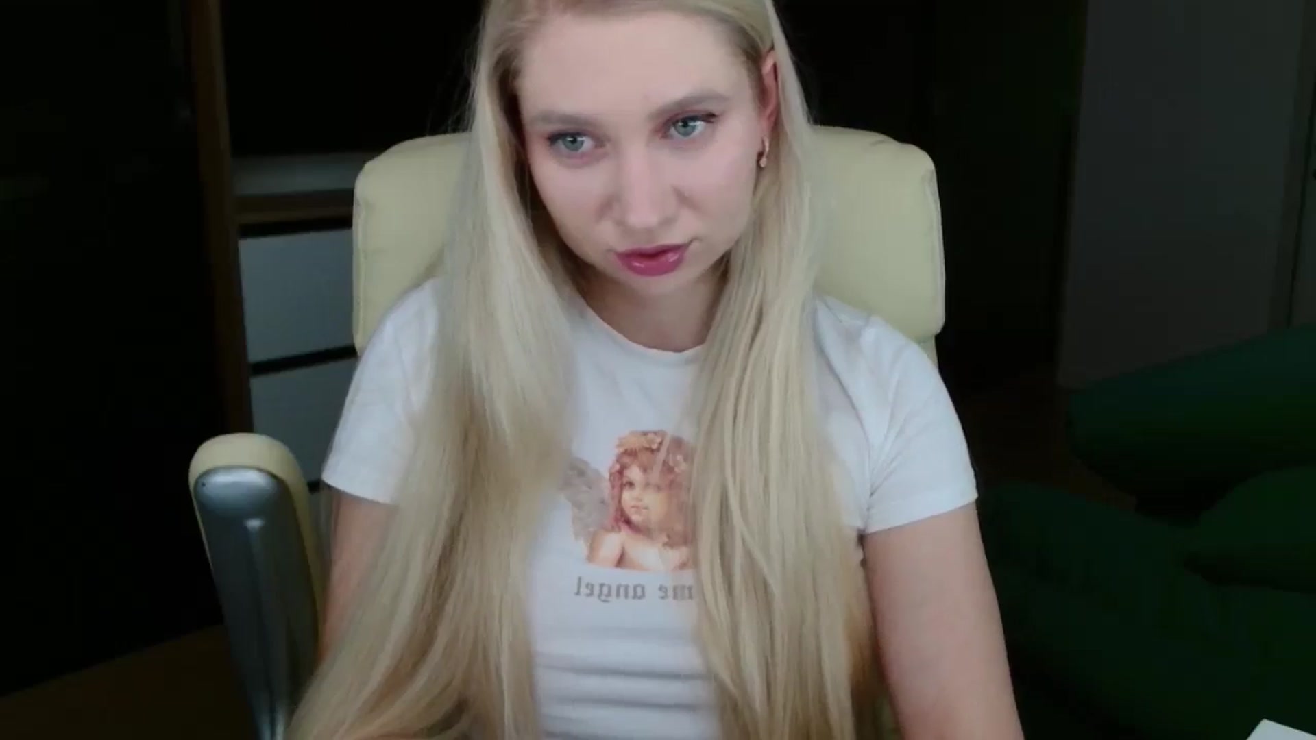 Gallery image thumbnail from Miss_Sylvia's myfreecams stream on, 02/24/2026, 19:05 image 2 of 20