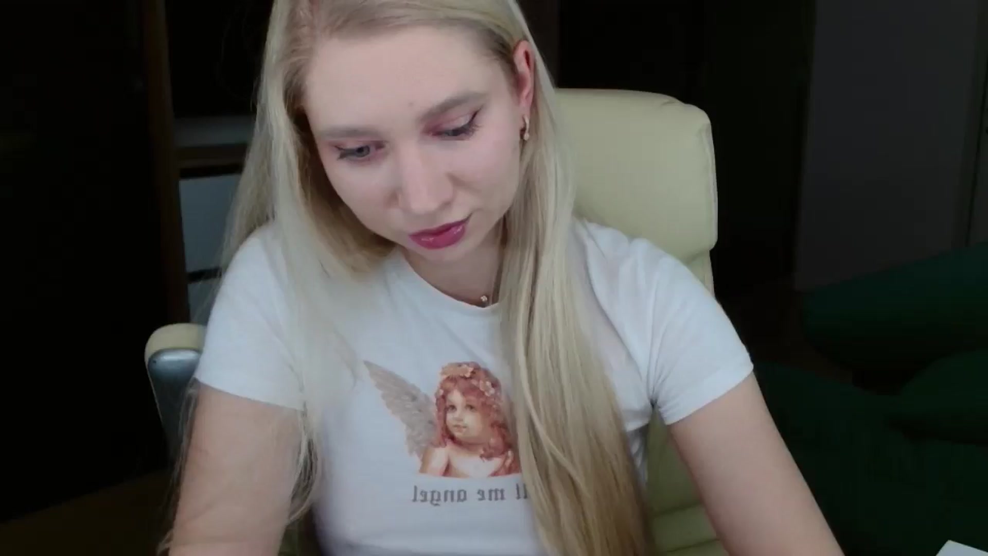 Gallery image thumbnail from Miss_Sylvia's myfreecams stream on, 02/24/2026, 19:05 image 1 of 20