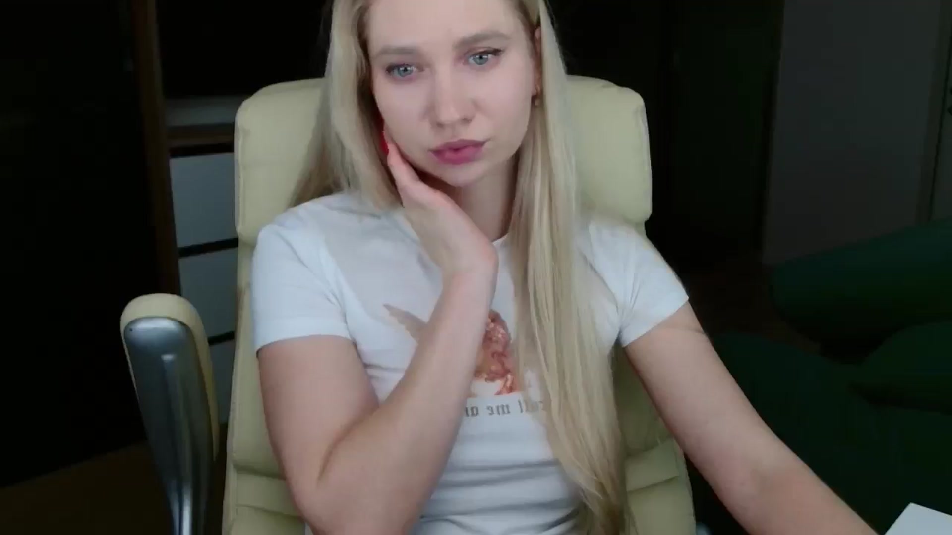 Gallery image thumbnail from Miss_Sylvia's myfreecams stream on, 02/24/2026, 21:07 image 16 of 20