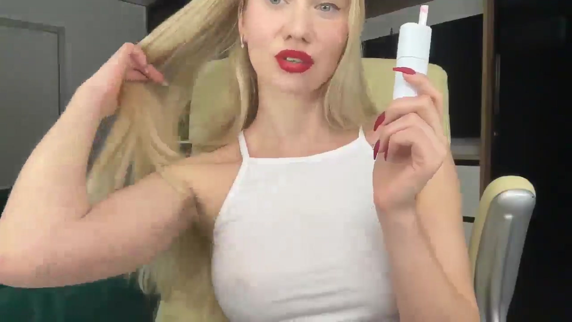Gallery image thumbnail from Miss_Sylvia's myfreecams stream on, 02/27/2026, 21:27 image 19 of 20