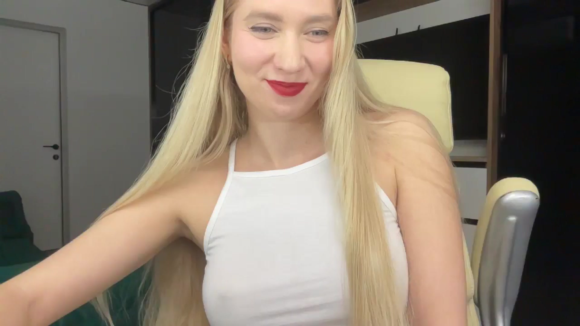 Gallery image thumbnail from Miss_Sylvia's myfreecams stream on, 02/27/2026, 21:27 image 3 of 20