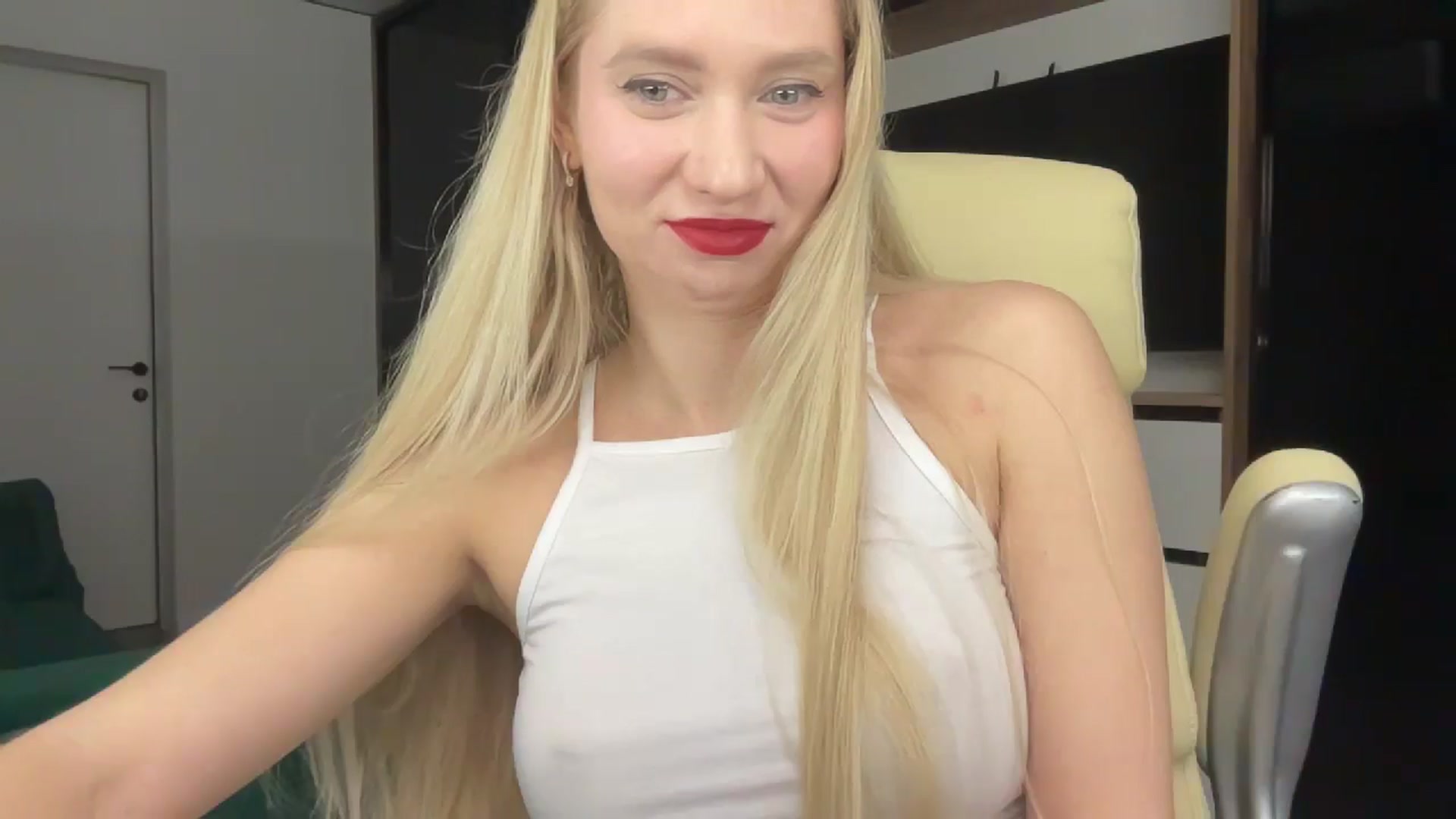 Gallery image thumbnail from Miss_Sylvia's myfreecams stream on, 02/27/2026, 21:27 image 10 of 20