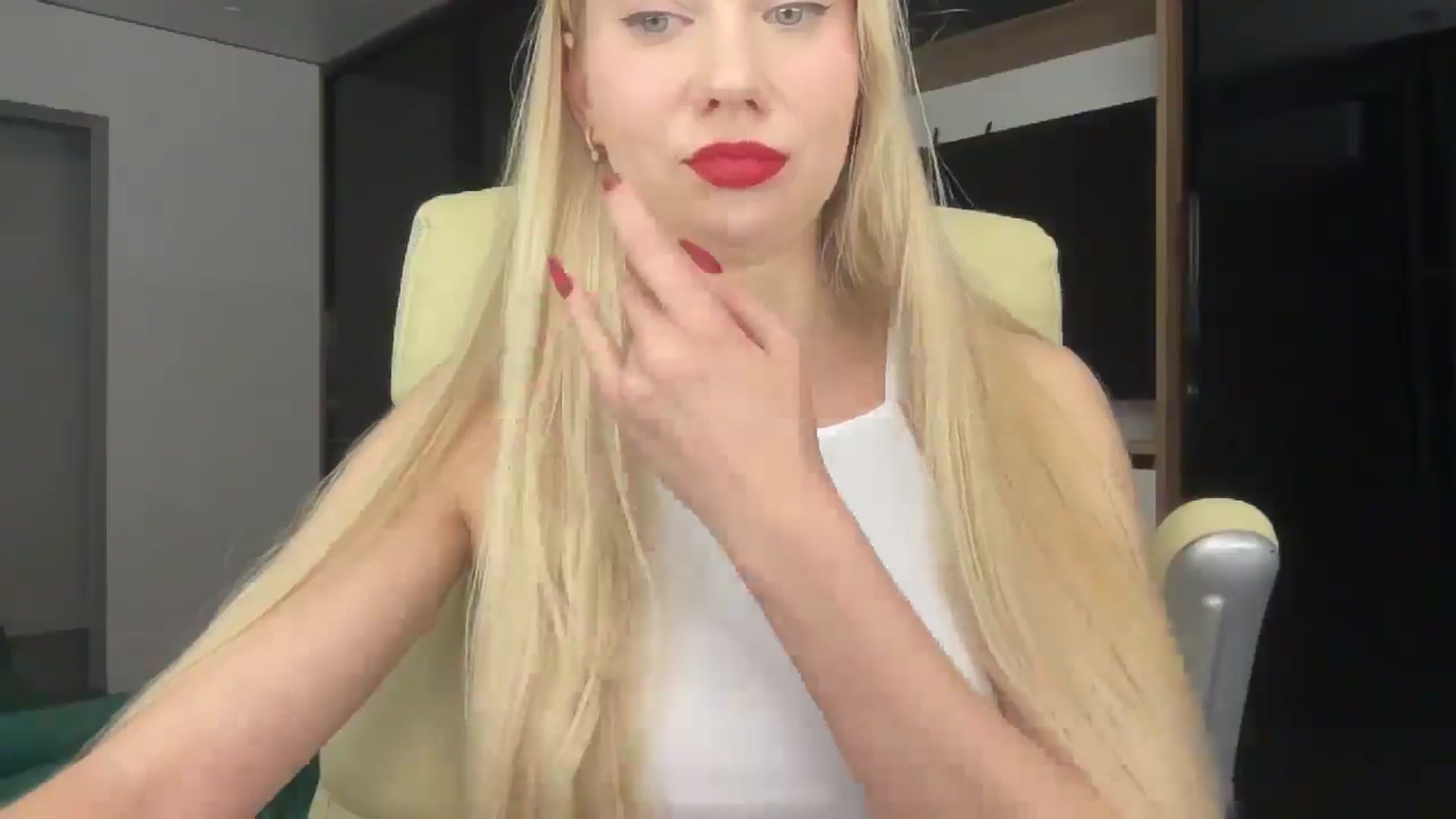 Gallery image thumbnail from Miss_Sylvia's myfreecams stream on, 02/27/2026, 22:14 image 4 of 20