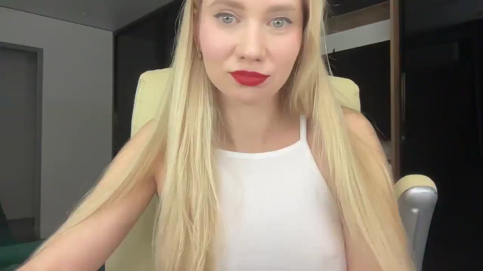 Gallery image thumbnail from Miss_Sylvia's myfreecams stream on, 02/27/2026, 22:14 image 3 of 20
