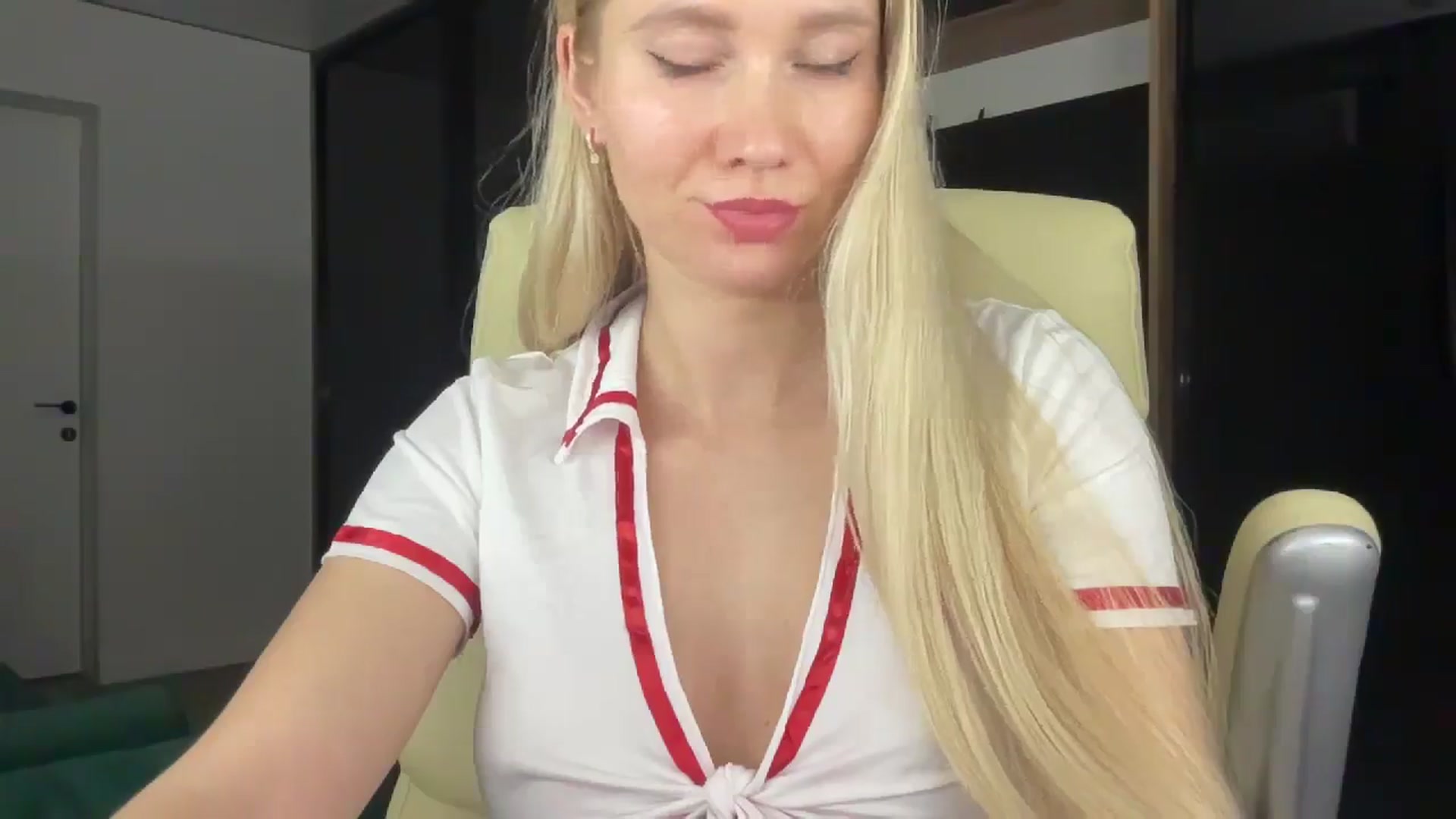 Gallery image thumbnail from Miss_Sylvia's myfreecams stream on, 02/28/2026, 22:04 image 7 of 20