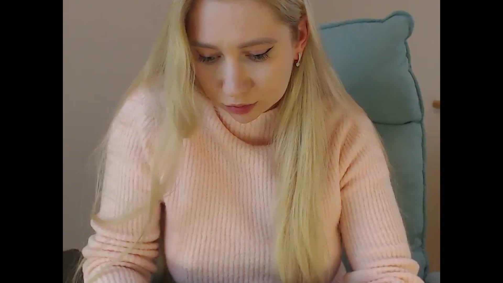 Gallery image thumbnail from Miss_Sylvia's myfreecams stream on, 03/01/2026, 20:48 image 8 of 20