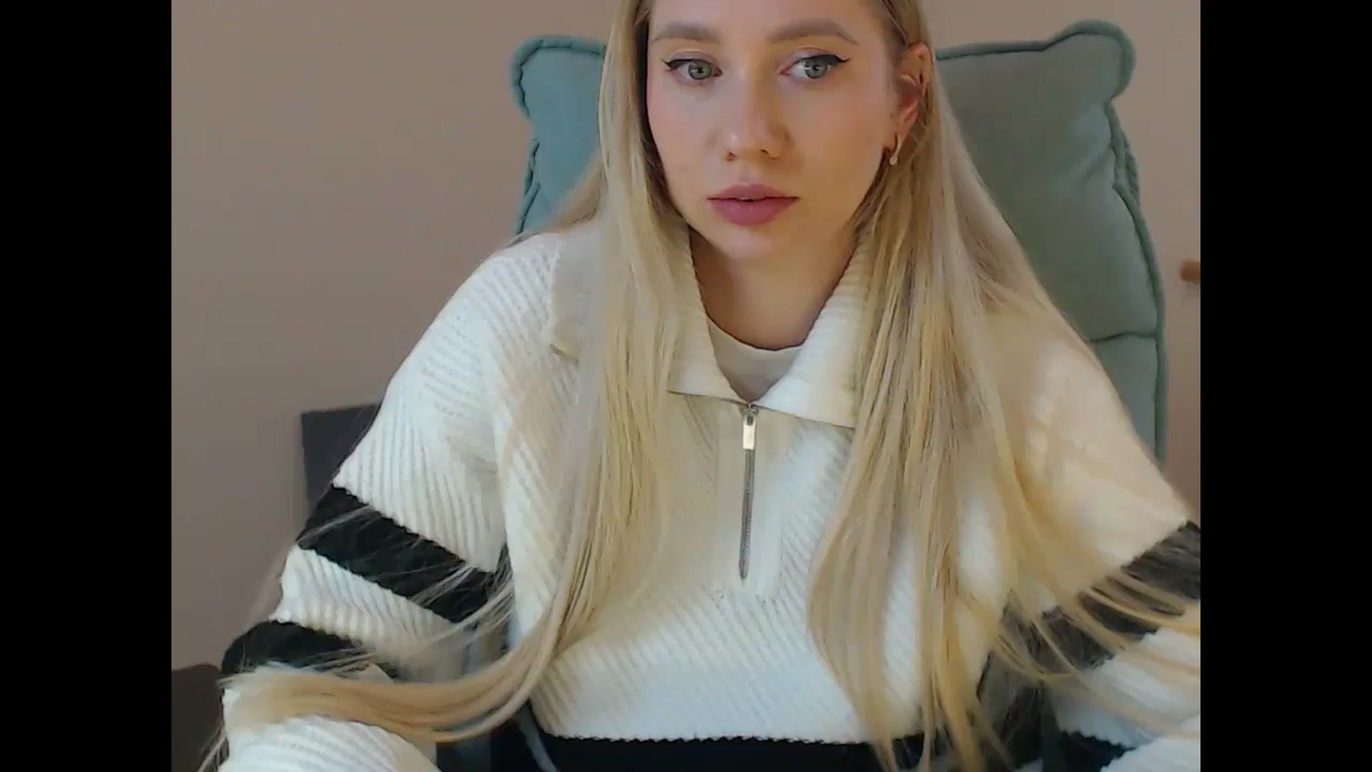 Gallery image thumbnail from Miss_Sylvia's myfreecams stream on, 03/02/2026, 17:58 image 6 of 20