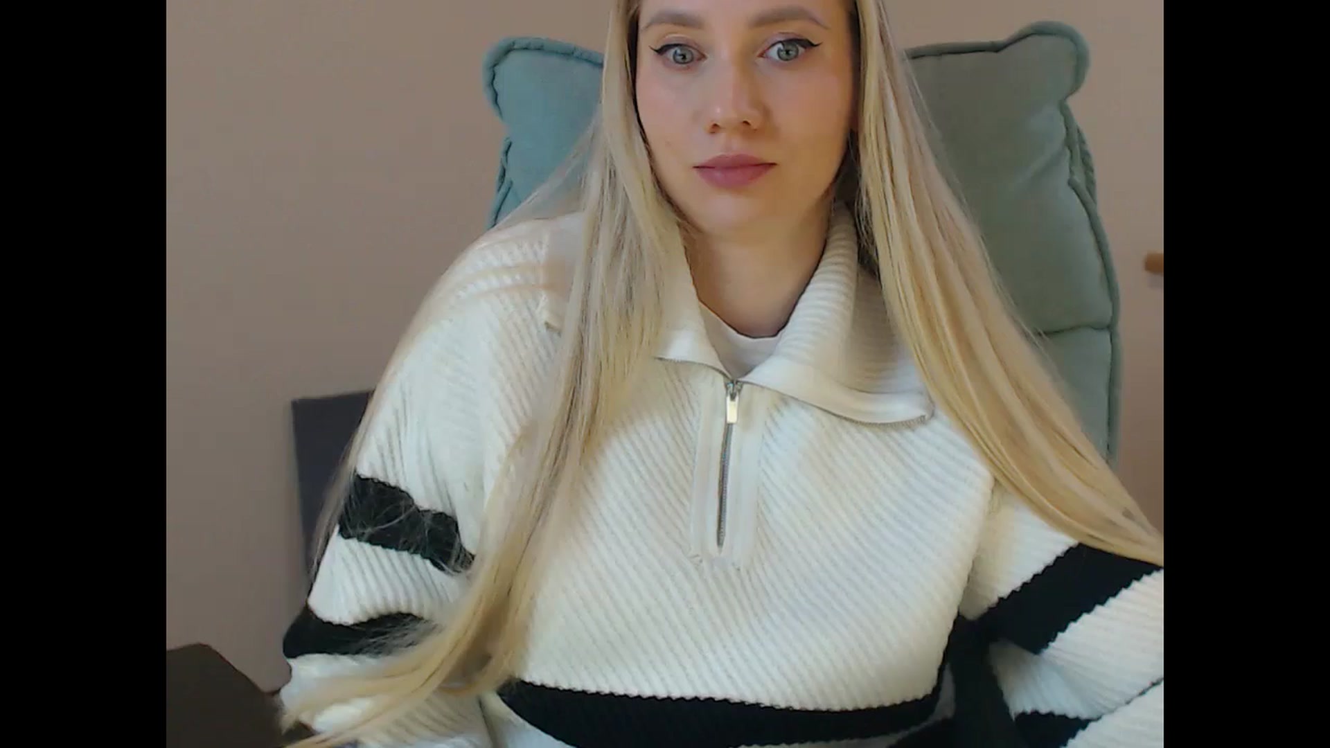 Gallery image thumbnail from Miss_Sylvia's myfreecams stream on, 03/02/2026, 17:58 image 2 of 20