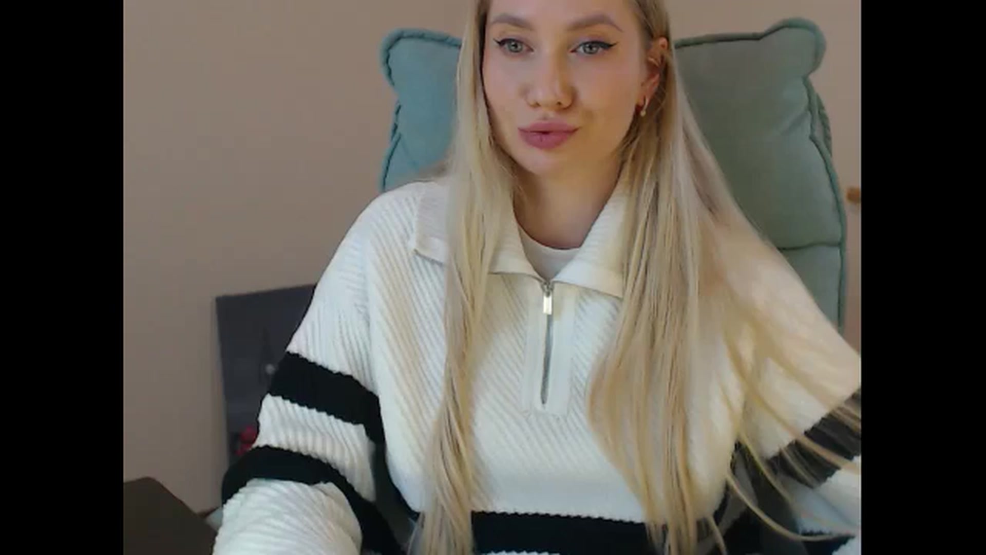Gallery image thumbnail from Miss_Sylvia's myfreecams stream on, 03/02/2026, 17:58 image 9 of 20
