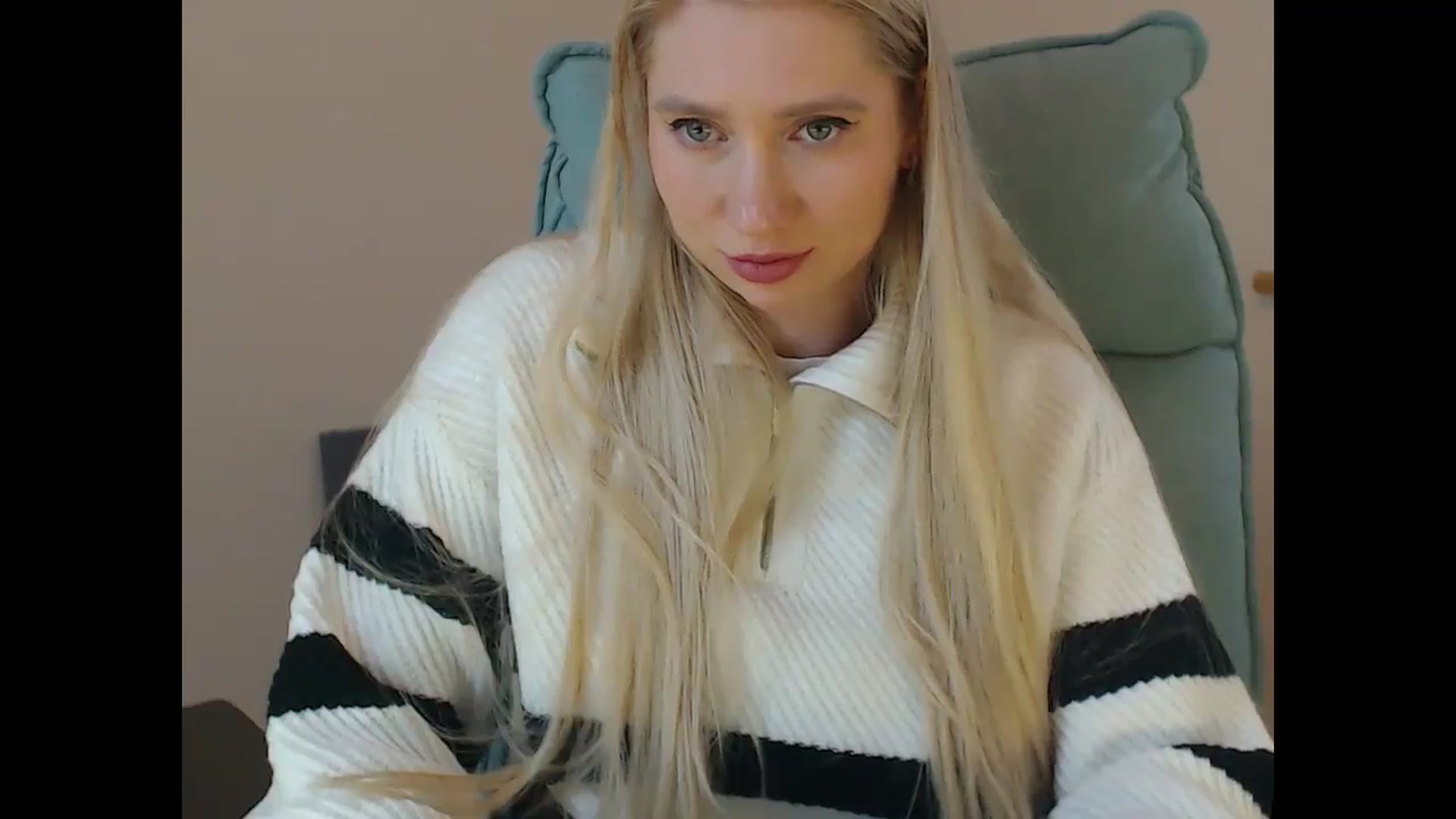 Gallery image thumbnail from Miss_Sylvia's myfreecams stream on, 03/02/2026, 18:54 image 14 of 20