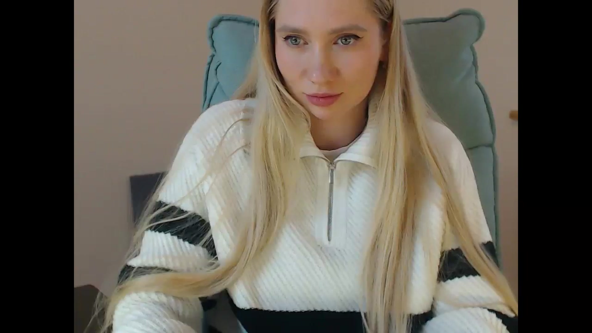 Gallery image thumbnail from Miss_Sylvia's myfreecams stream on, 03/02/2026, 18:54 image 7 of 20