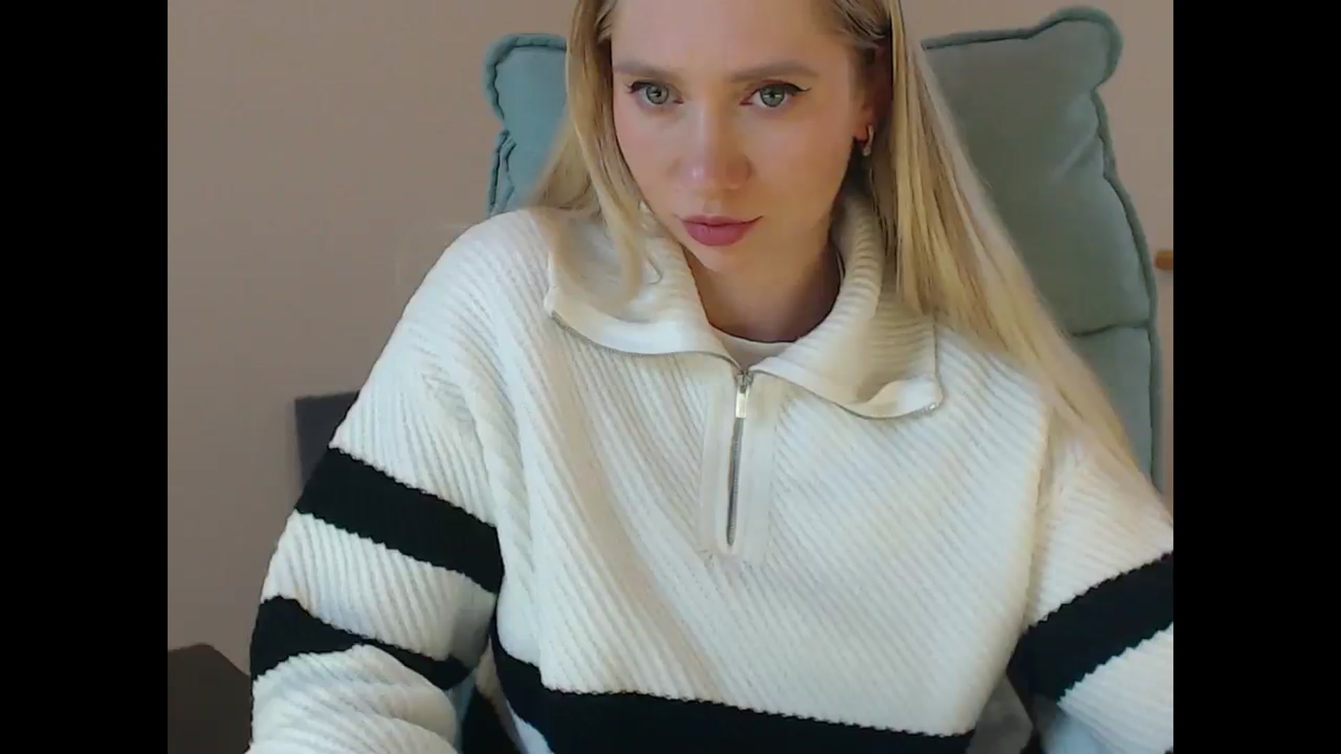 Gallery image thumbnail from Miss_Sylvia's myfreecams stream on, 03/02/2026, 20:09 image 5 of 20